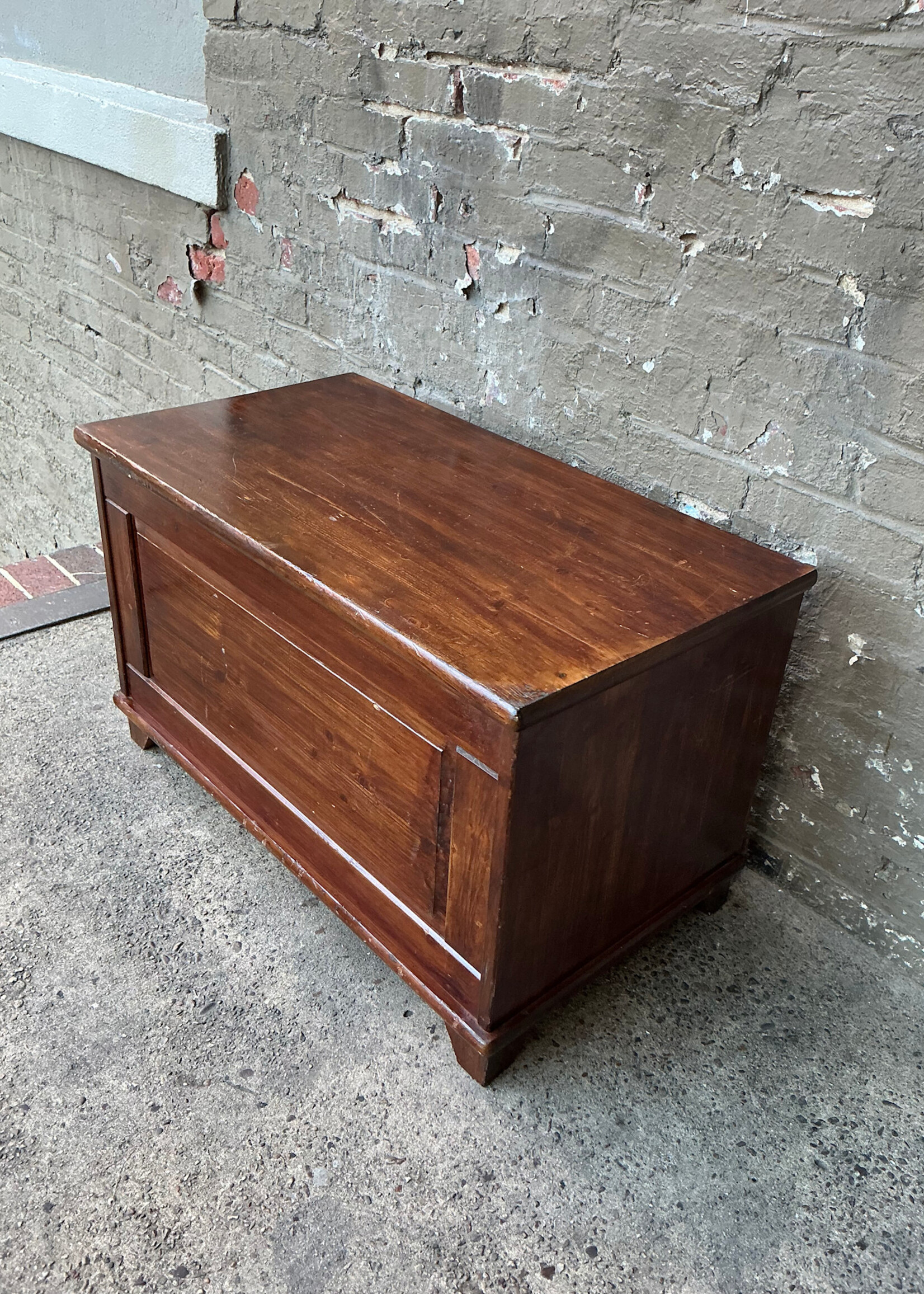 GOODWOOD Blanket Chest