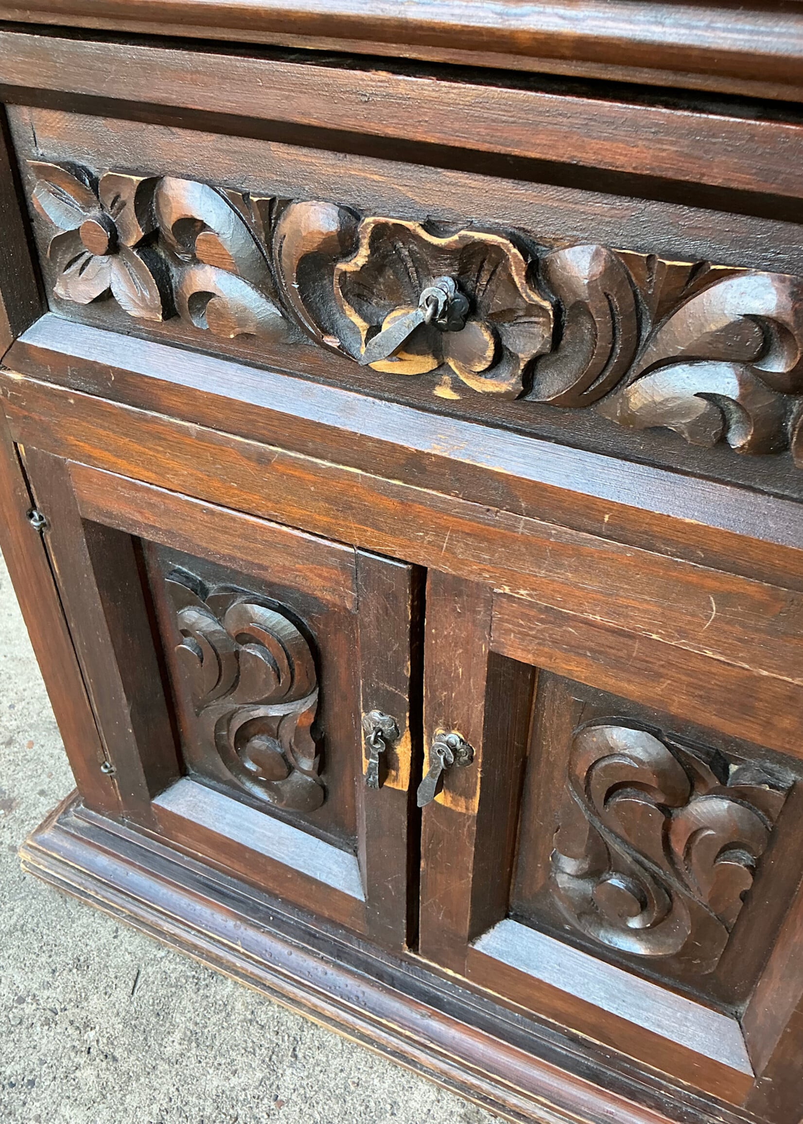 GOODWOOD Spanish Colonial Style Nightstand