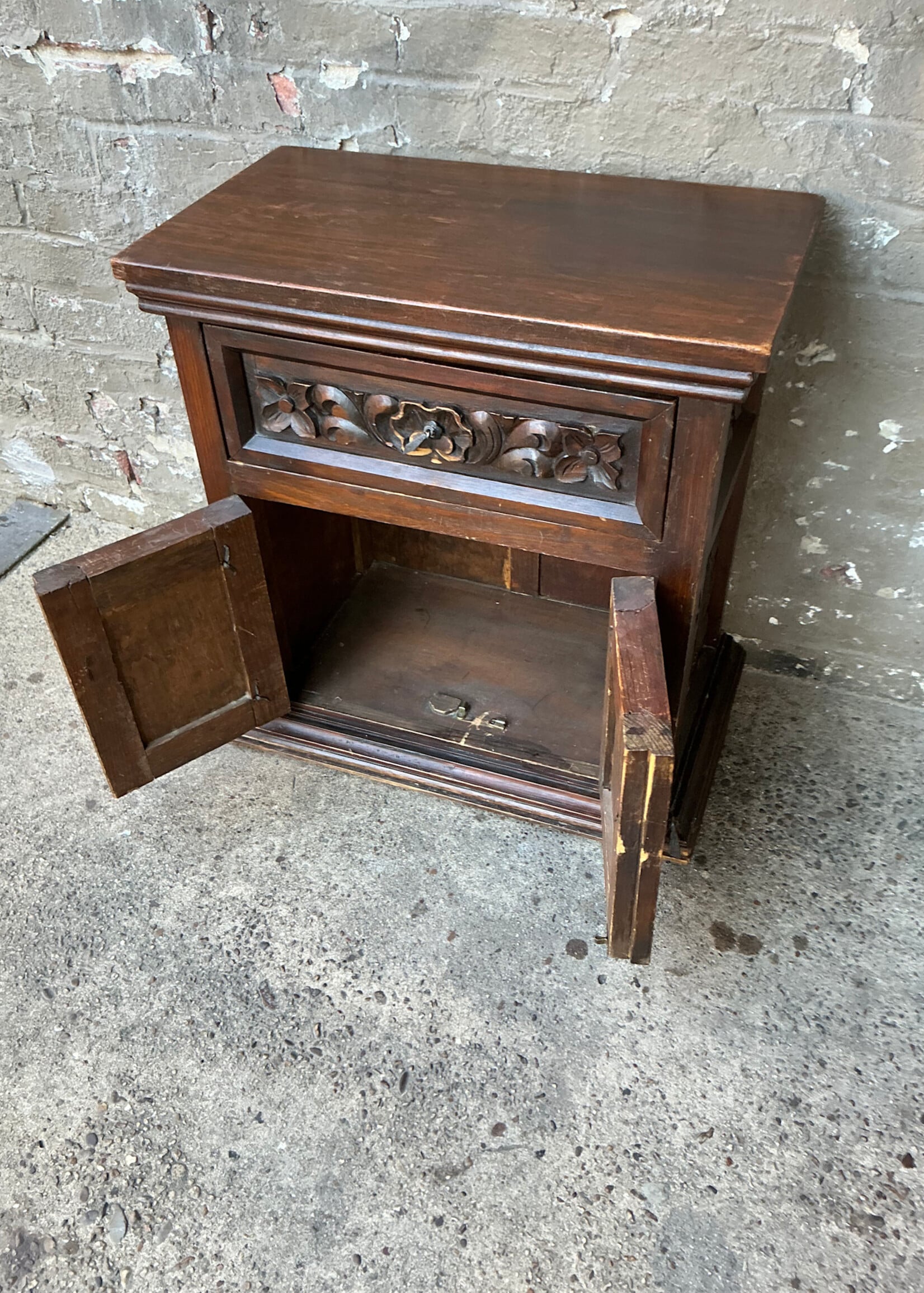 GOODWOOD Spanish Colonial Style Nightstand