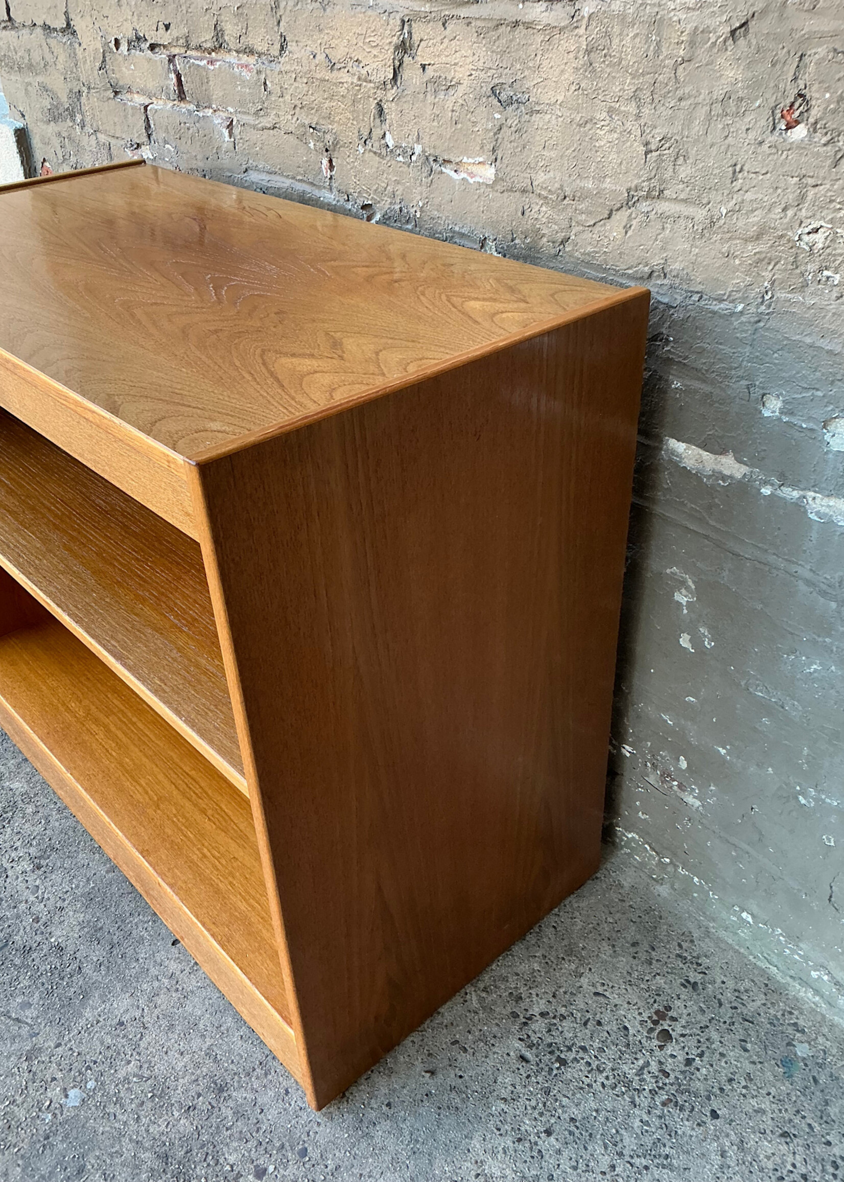 GOODWOOD Danish Modern Teak Shelf
