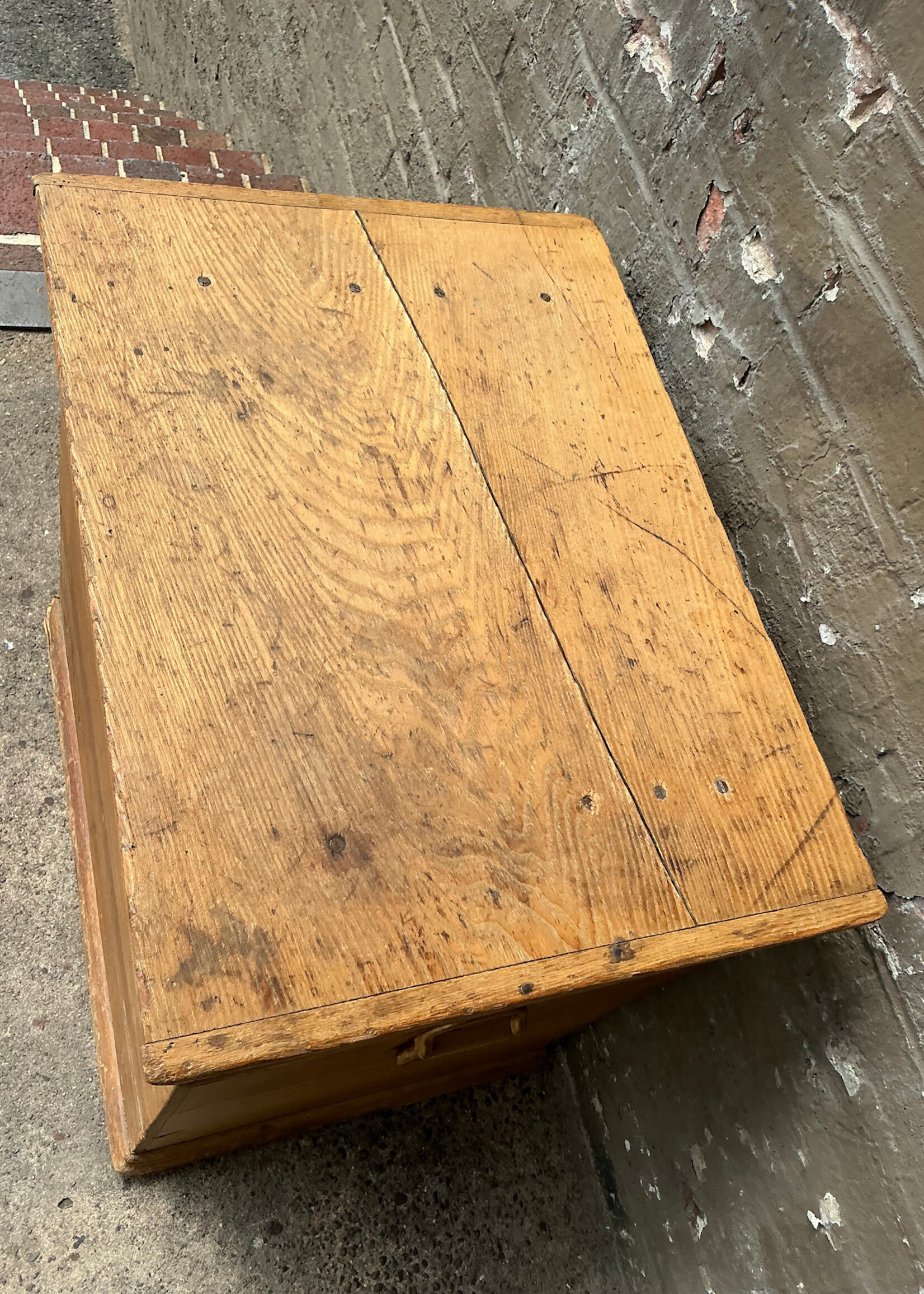 GOODWOOD Antique Pine Storage Box