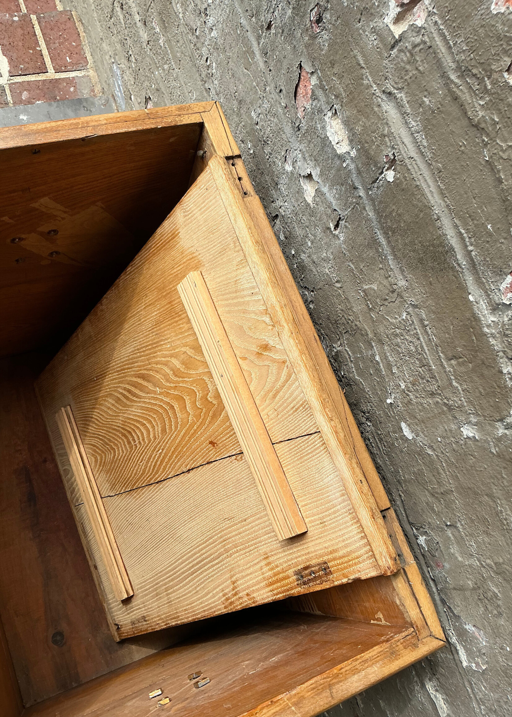 GOODWOOD Antique Pine Storage Box