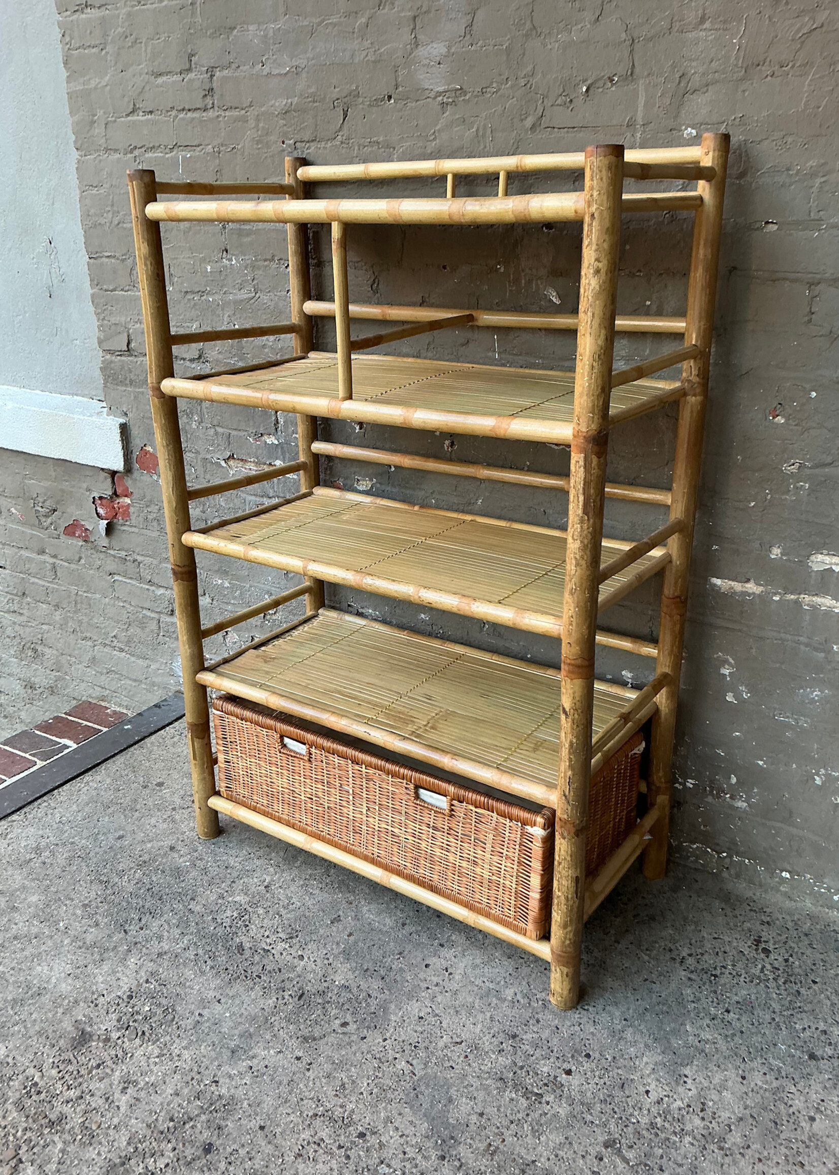 GOODWOOD Bamboo Shelf