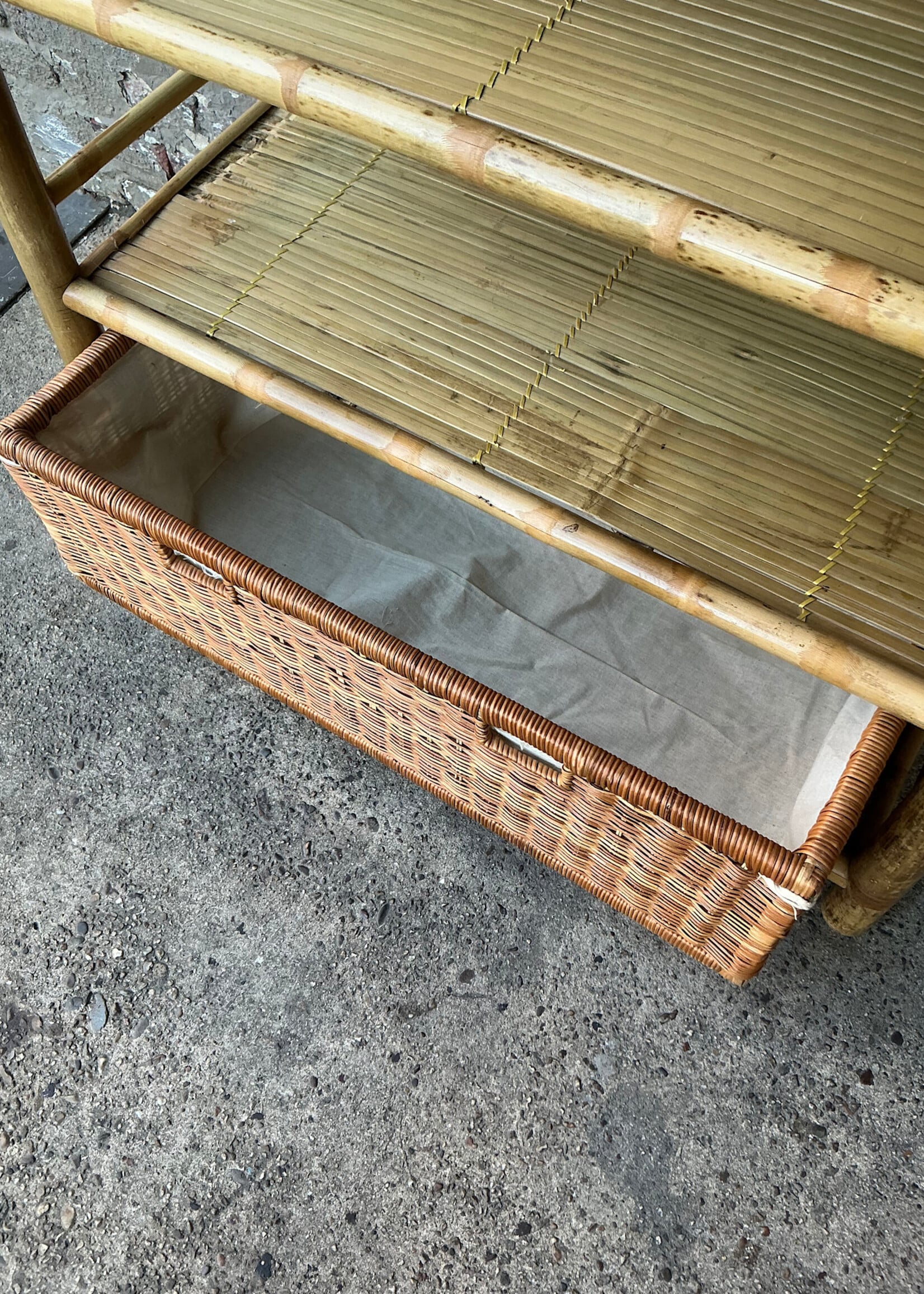 GOODWOOD Bamboo Shelf