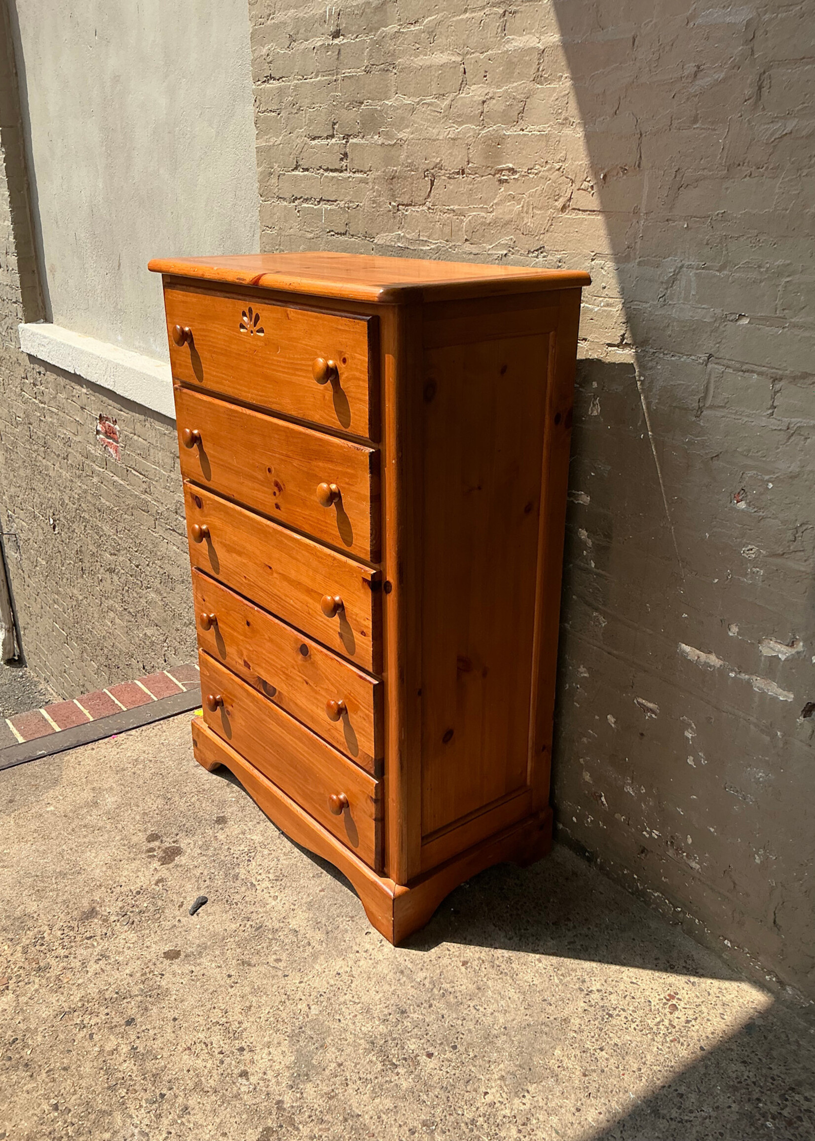 GOODWOOD Vintage Pine Chest of Drawers
