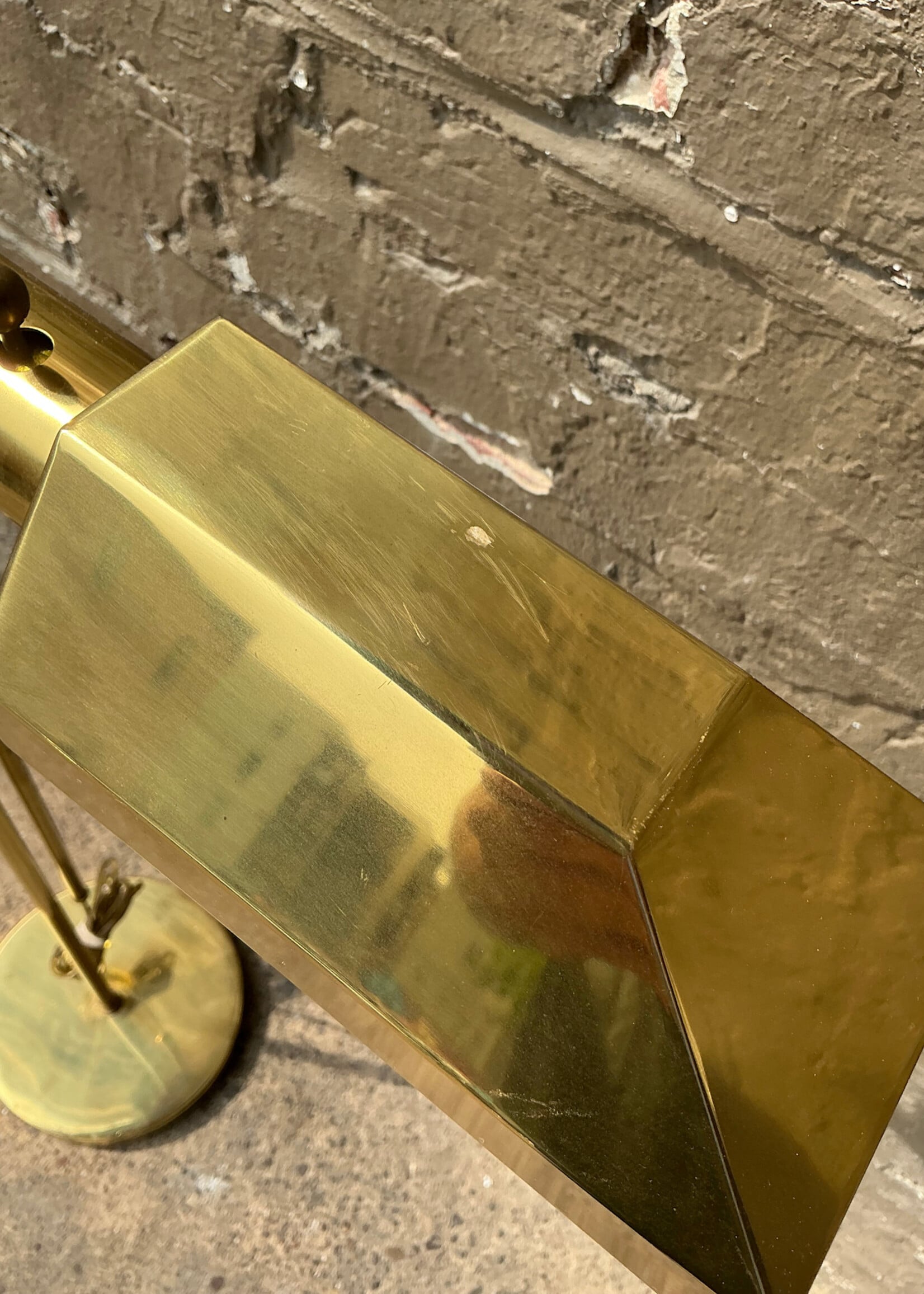 GOODWOOD Brass Pharmacy Lamp