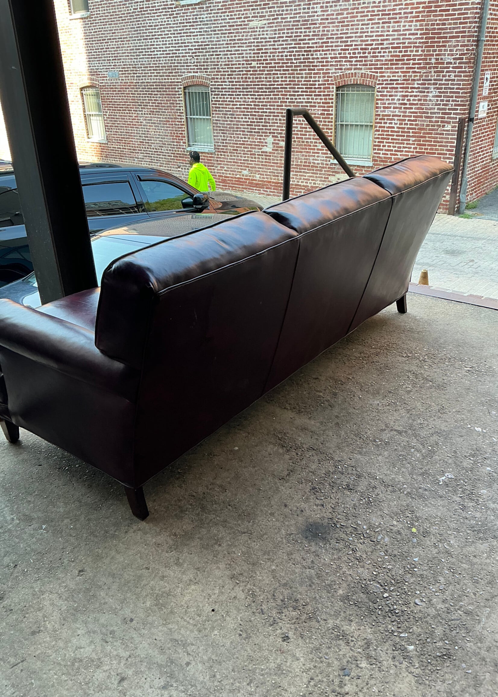 GOODWOOD Vintage Classical Leather Sofa