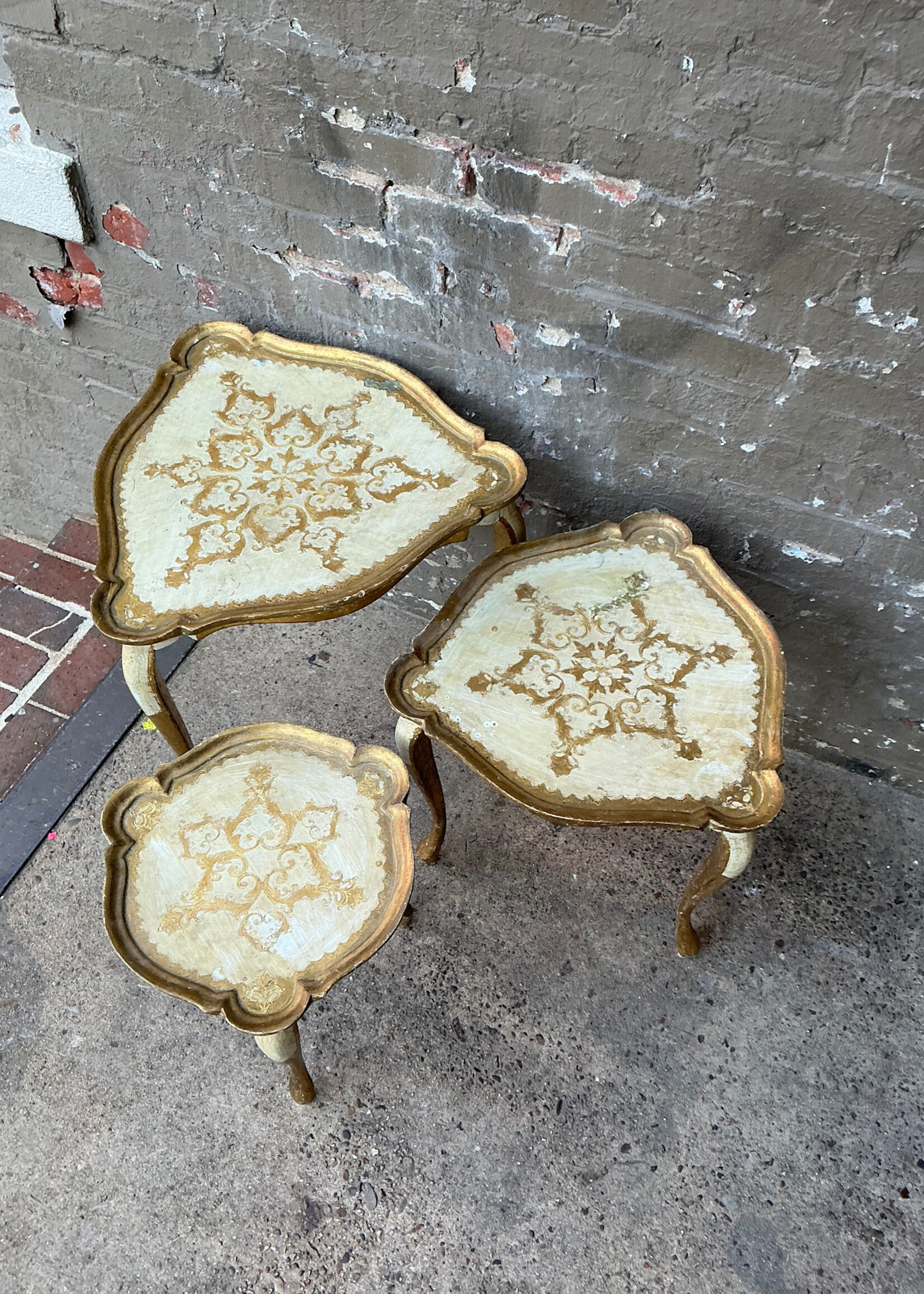 GOODWOOD Set of Three Italian Nesting Tables