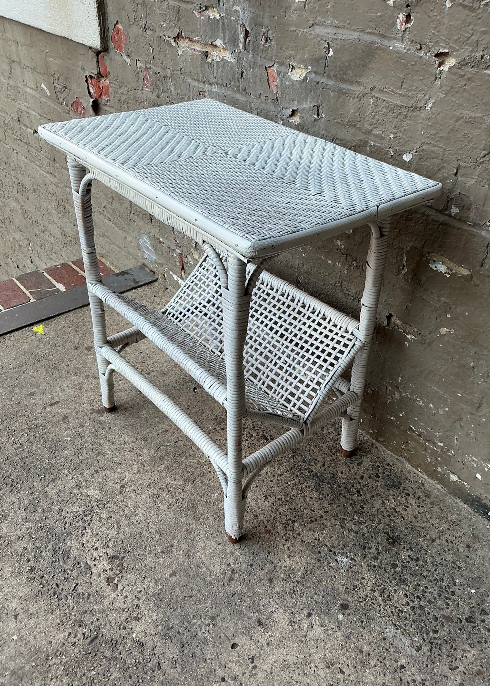 GOODWOOD Vintage Wicker Side Table