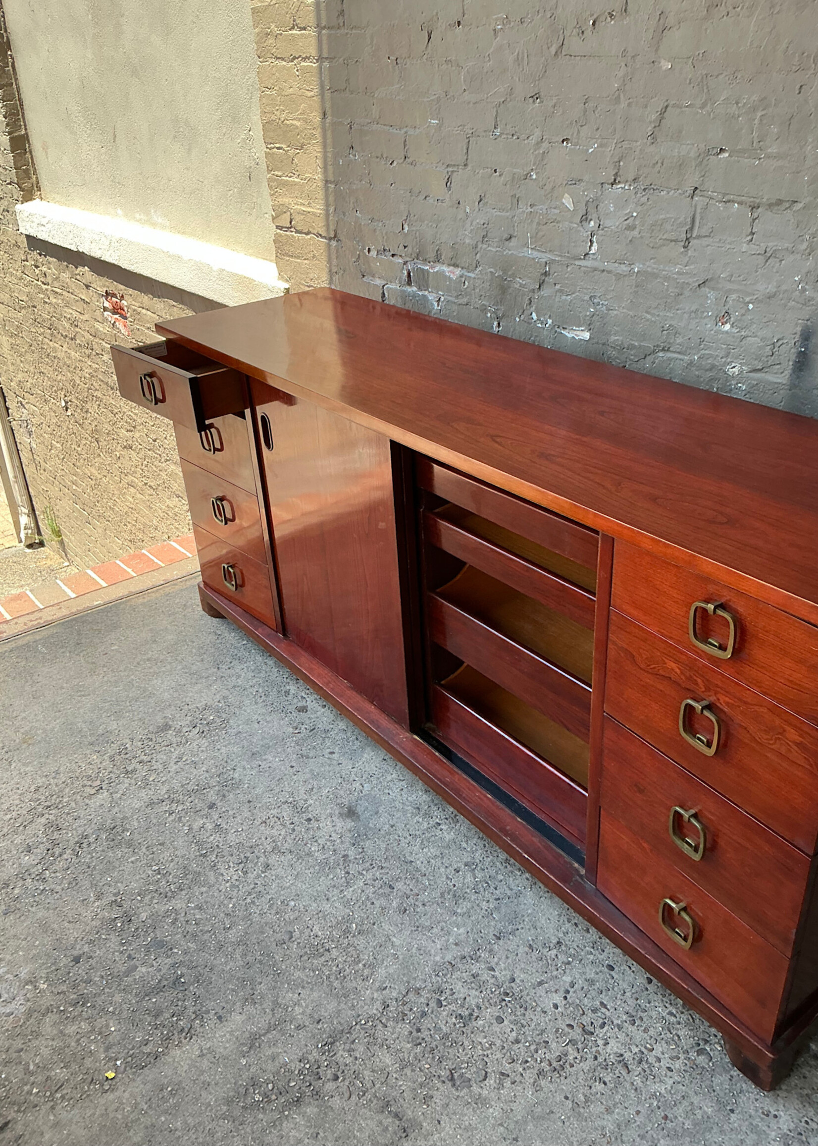 GOODWOOD MCM John Widdicomb Dresser