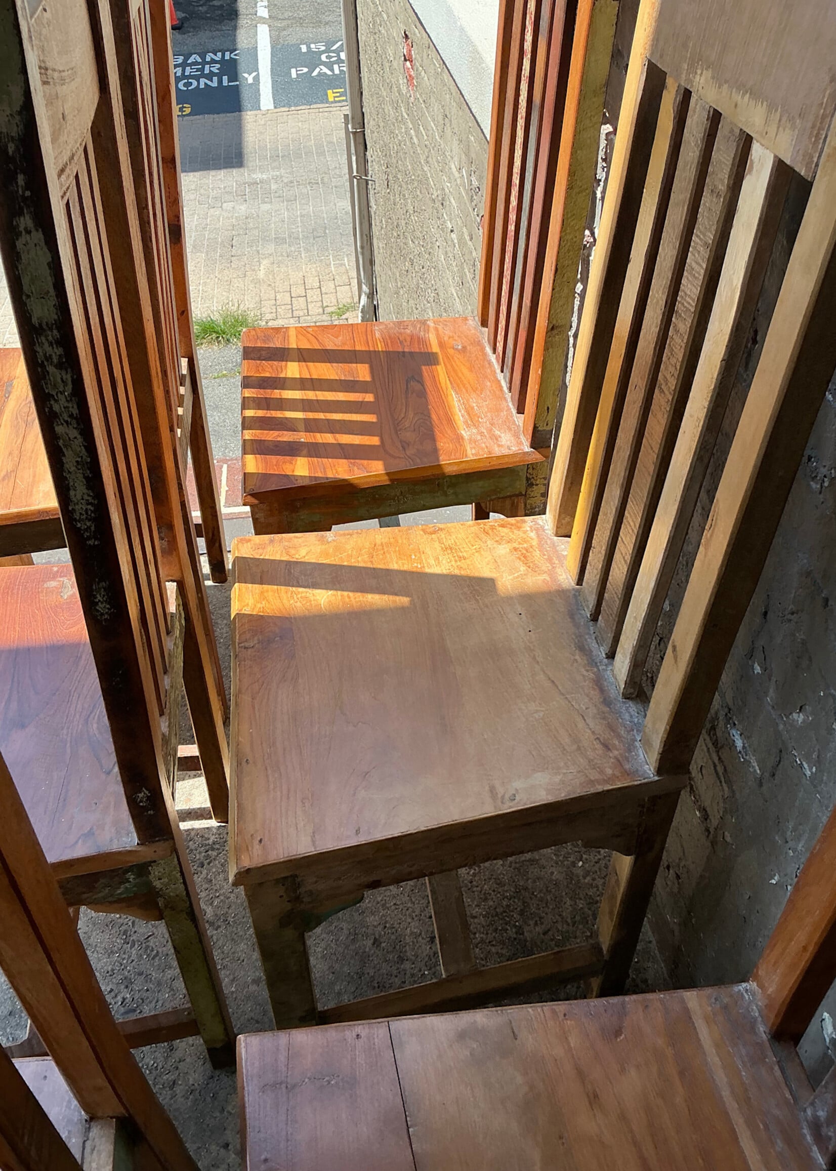GOODWOOD Set of Six Rustic Farmhouse Chairs