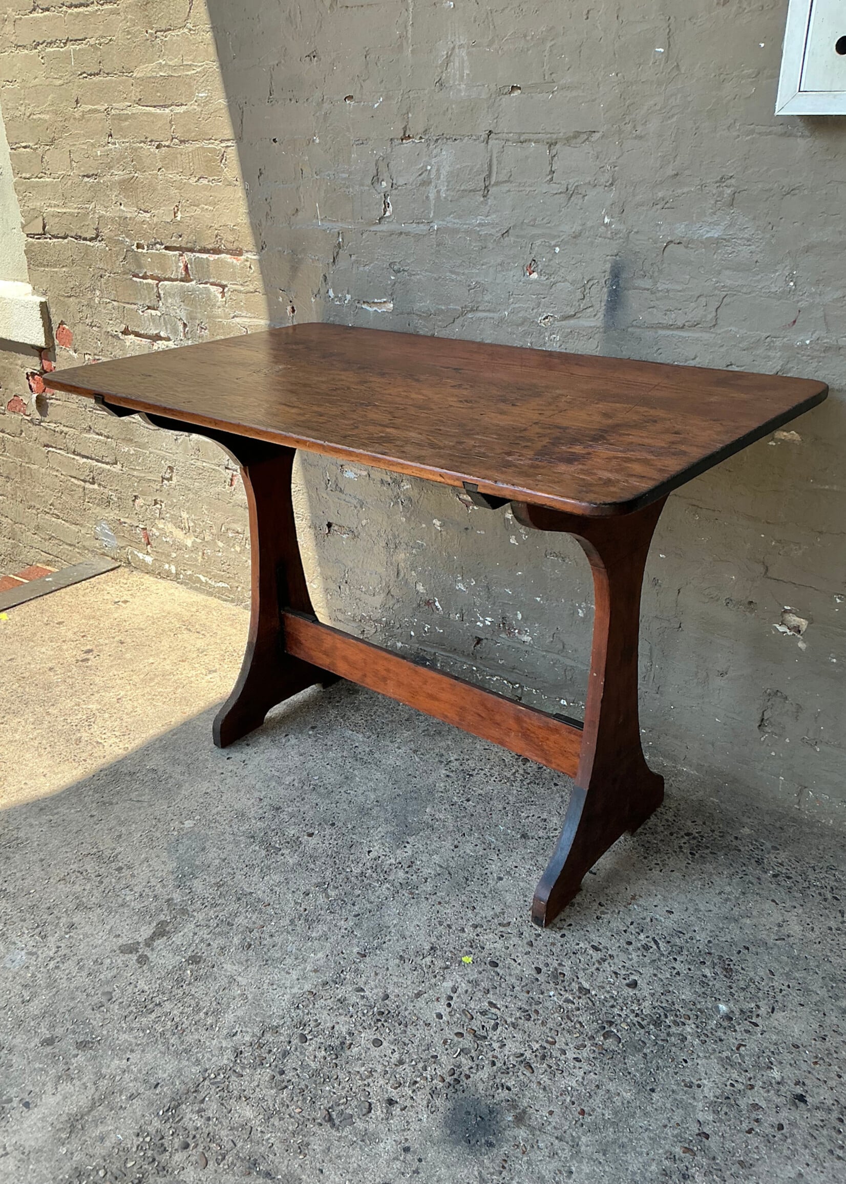 GOODWOOD Vintage Pine Trestle Table