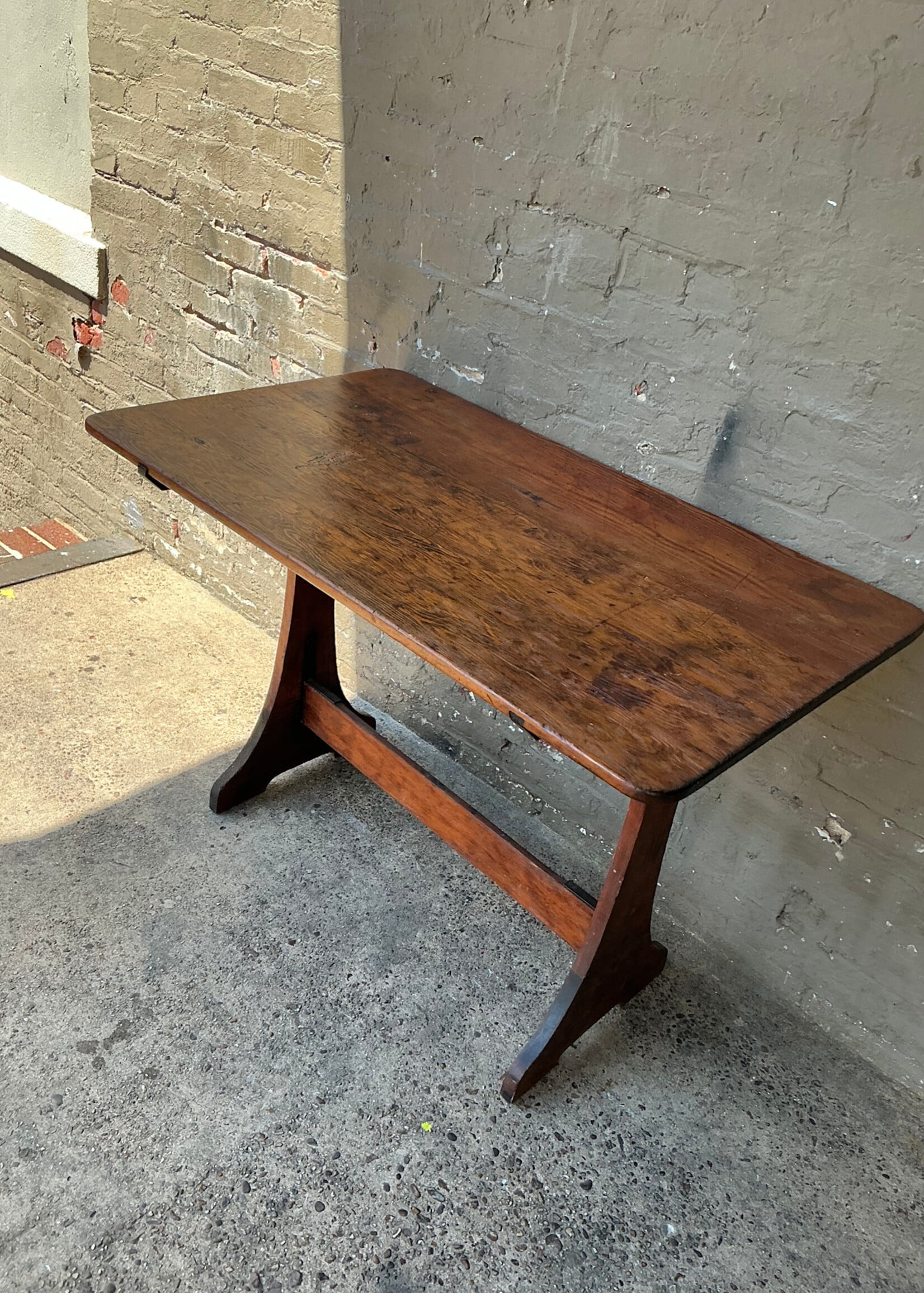 GOODWOOD Vintage Pine Trestle Table