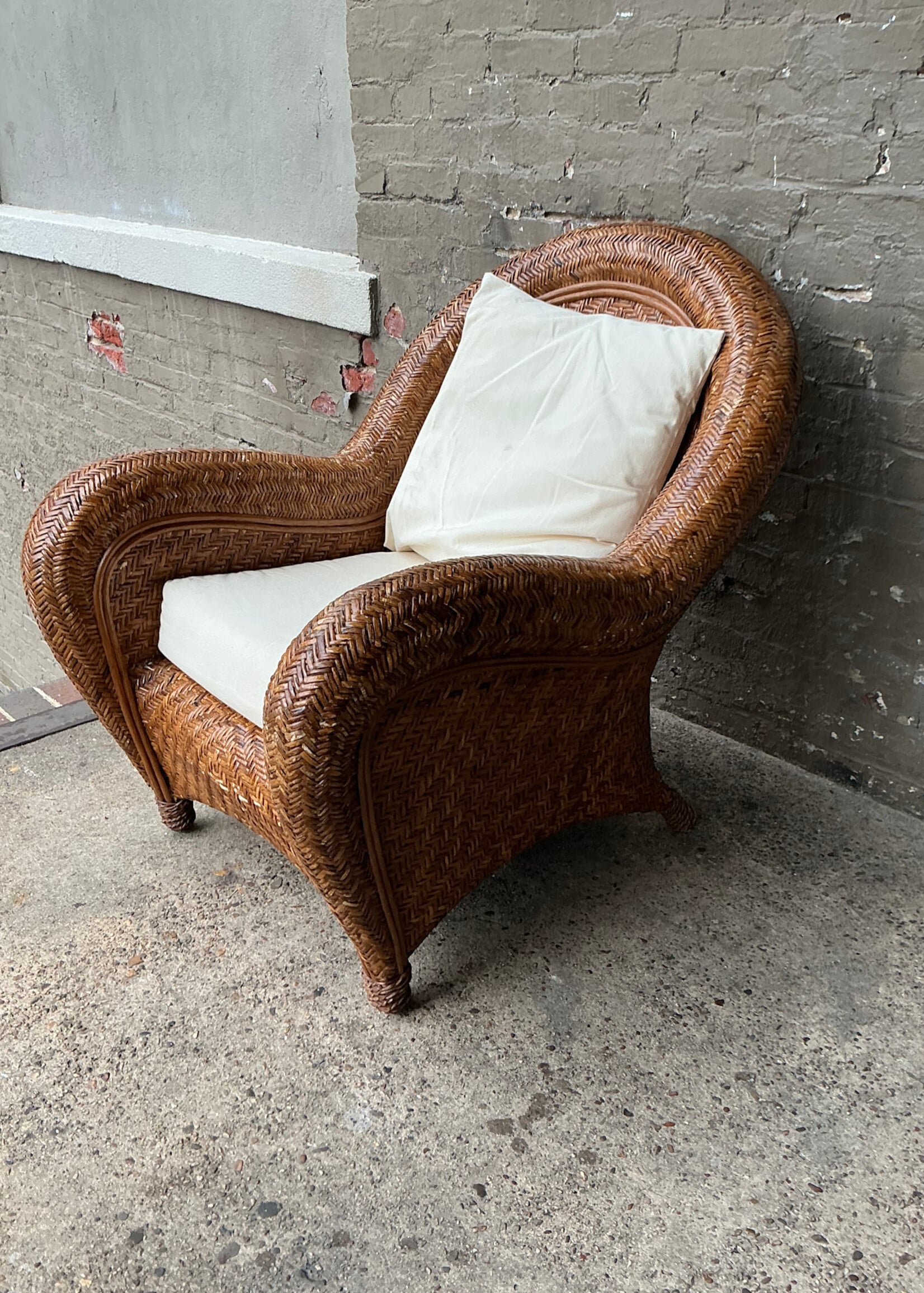 GOODWOOD Vintage Pottery Barn Wicker Chair