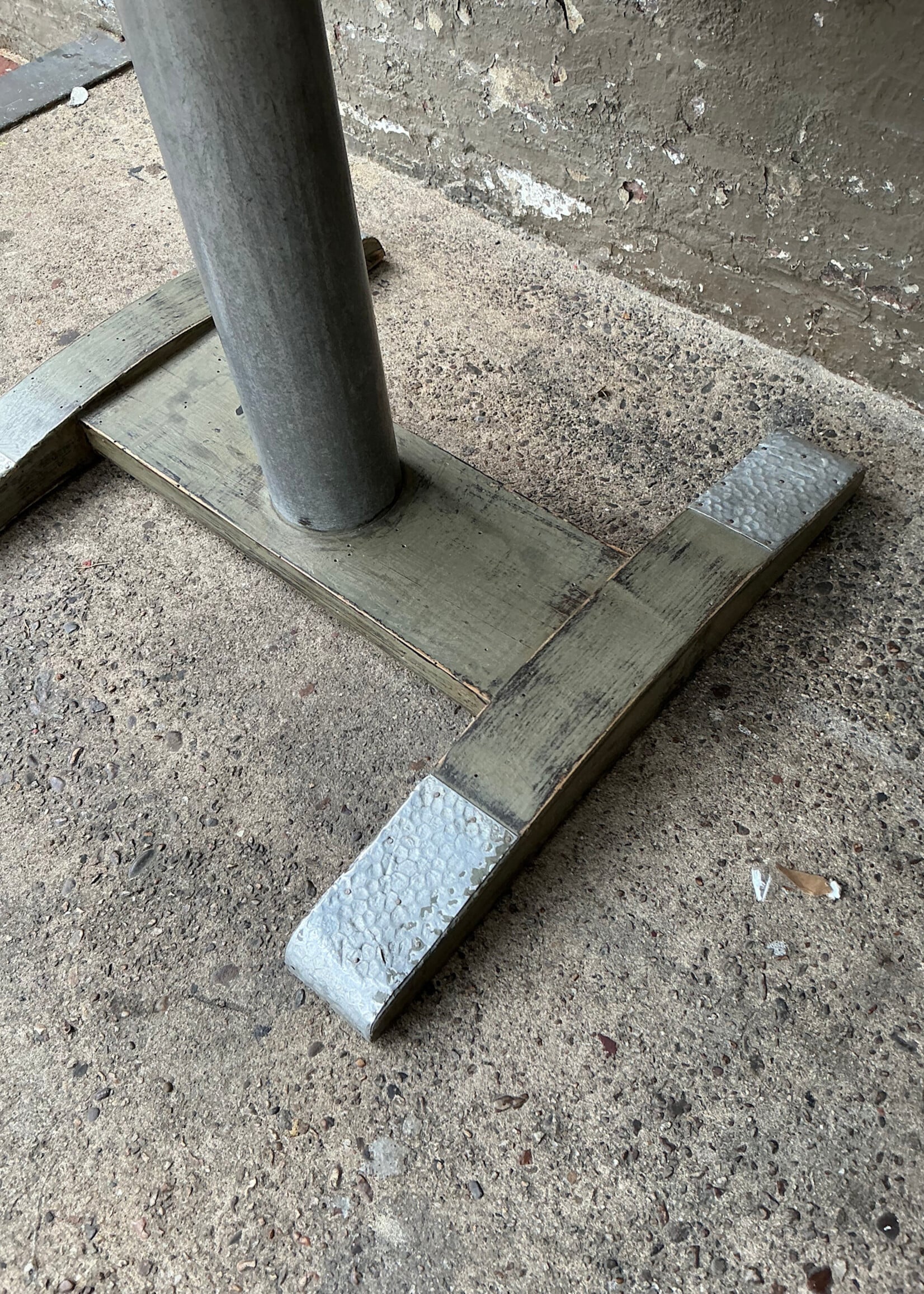 GOODWOOD Zinc Top Bistro Table