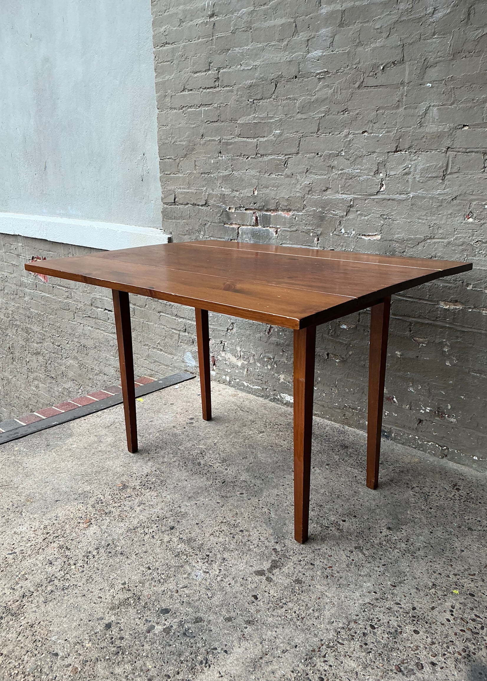GOODWOOD Vintage Pine Dropleaf Table
