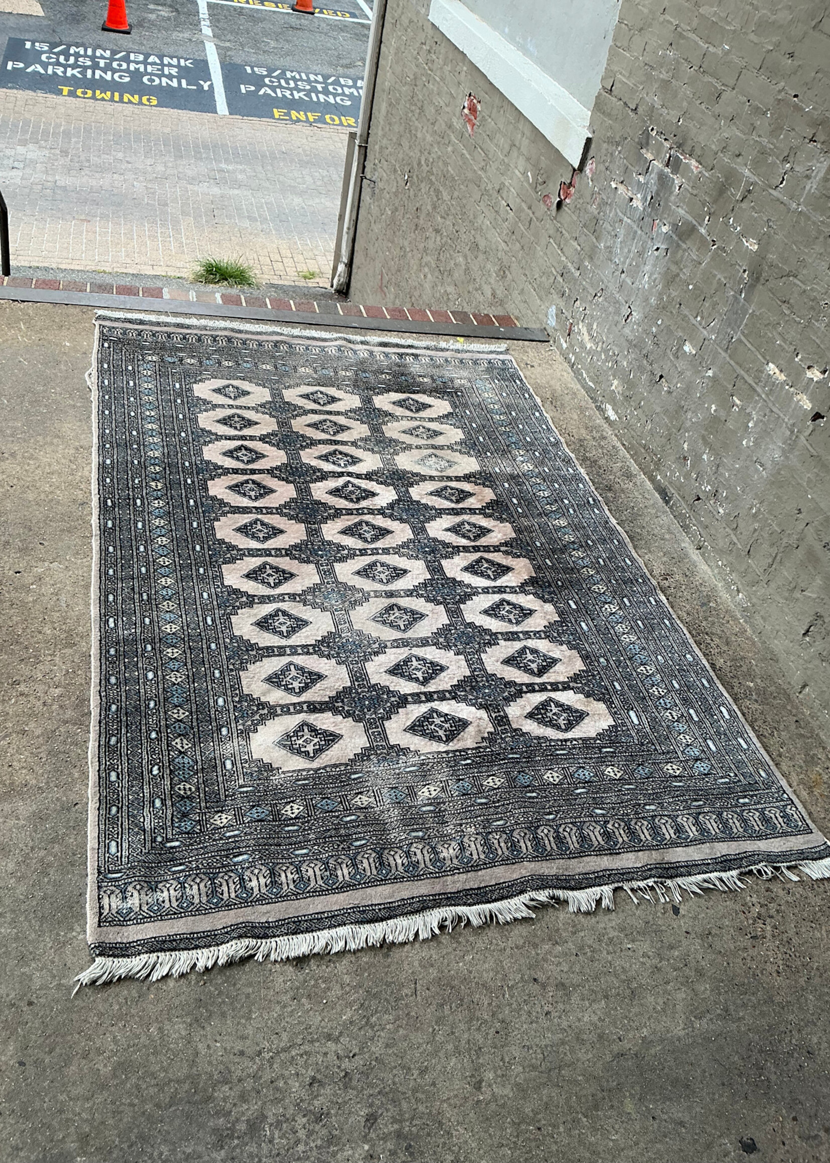 GOODWOOD Bukhara Wool Rug, 98" x 61"