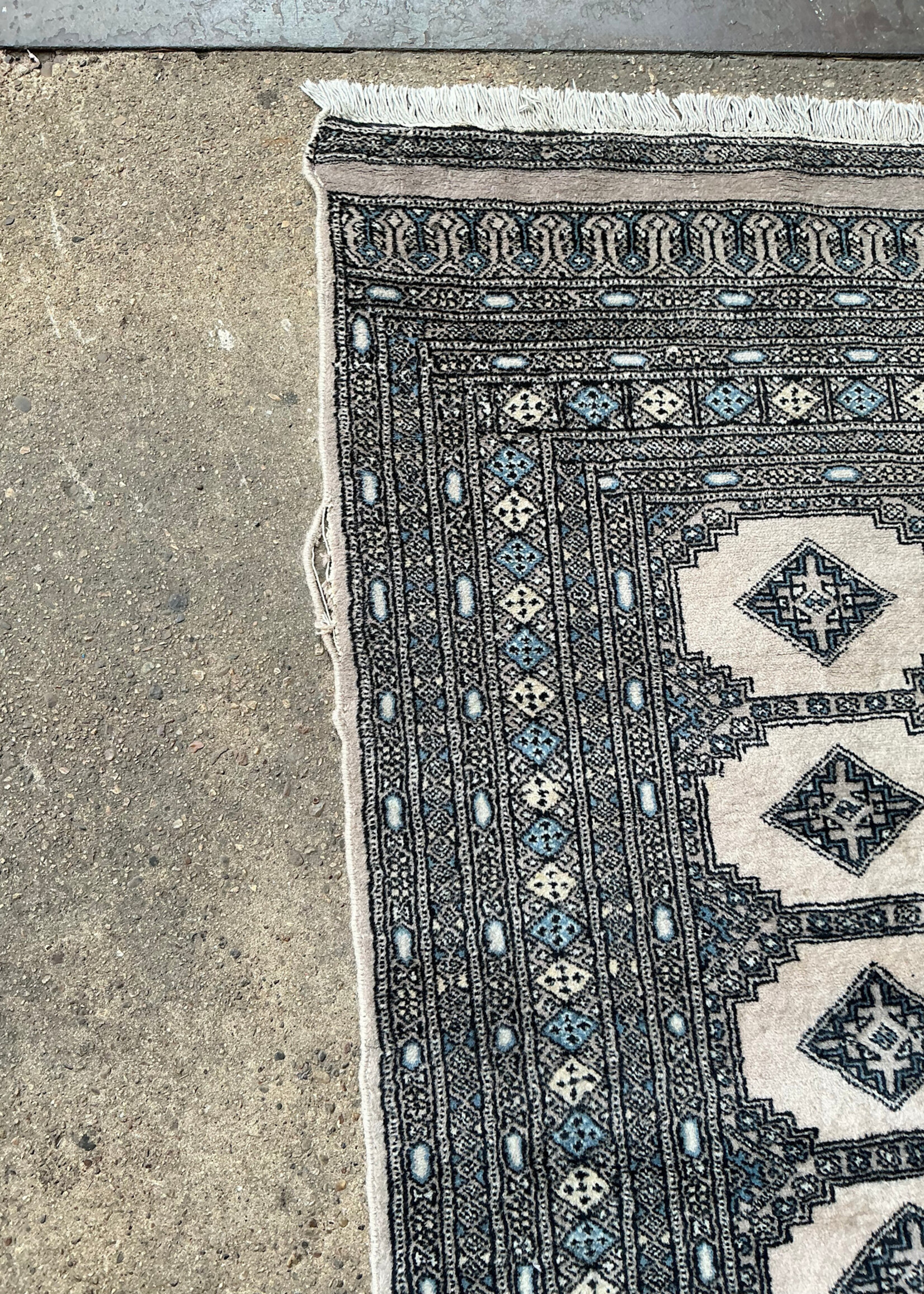 GOODWOOD Bukhara Wool Rug, 98" x 61"