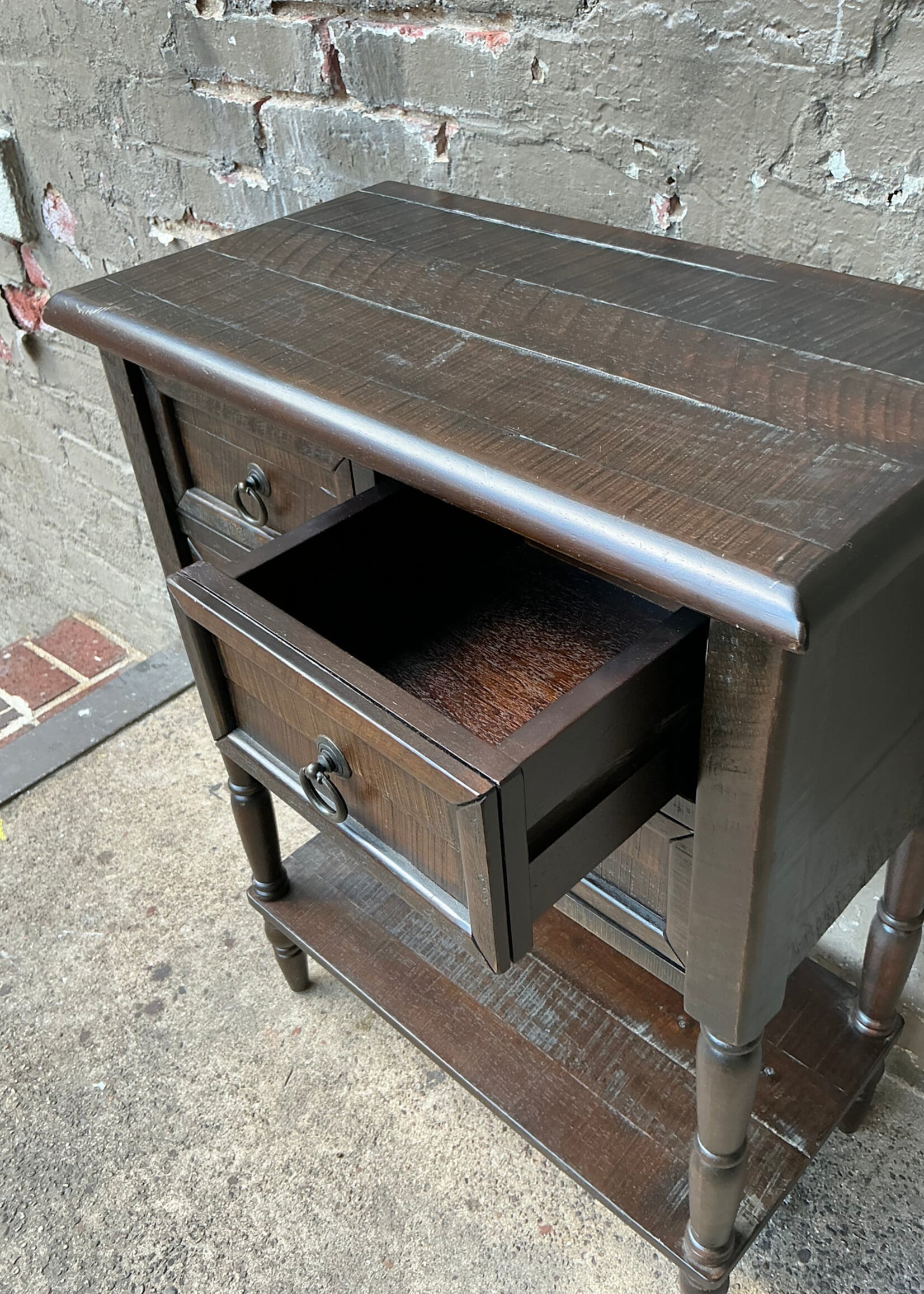 GOODWOOD Rustic Side Table