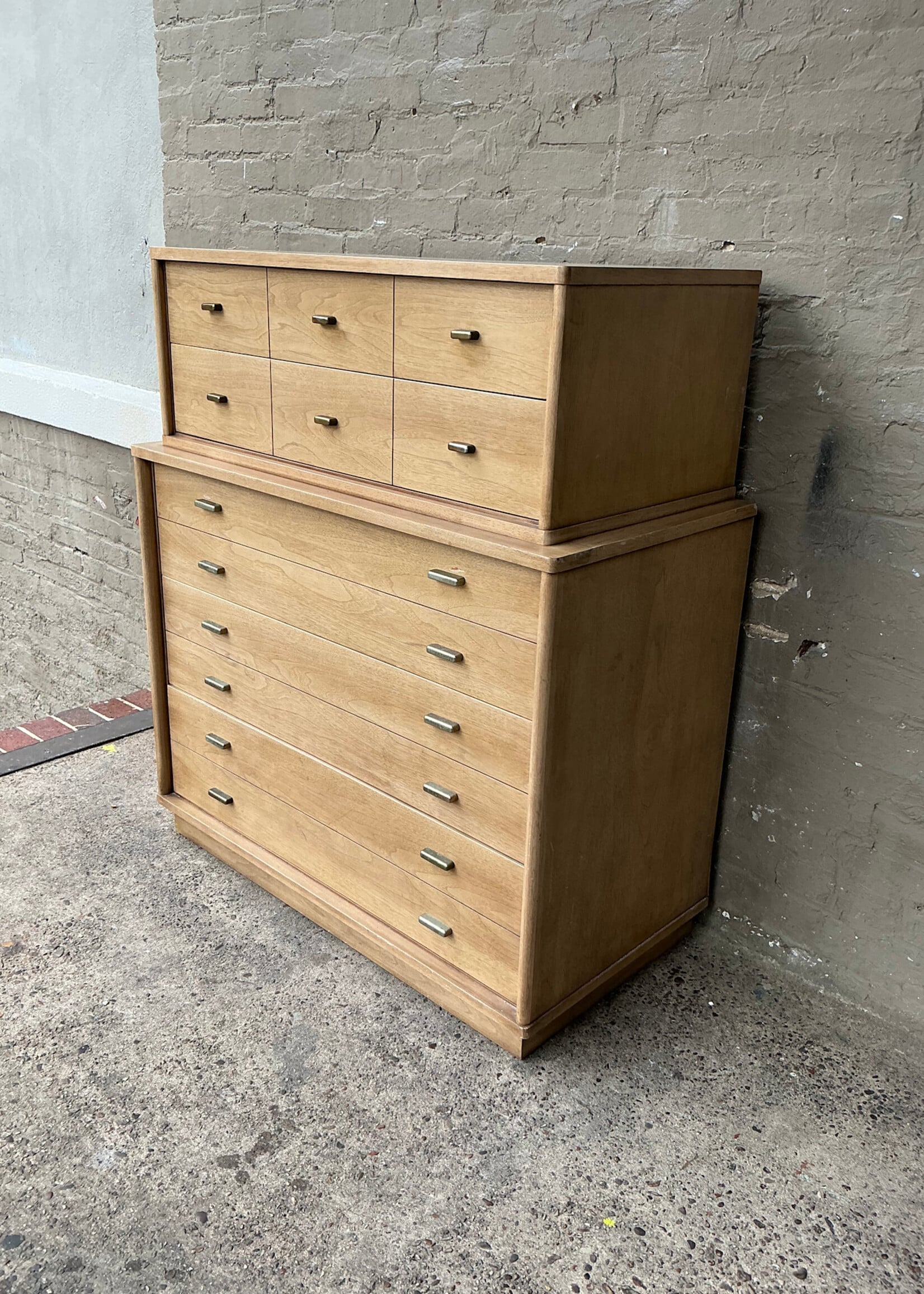 GOODWOOD MCM Drexel Chest of Drawers