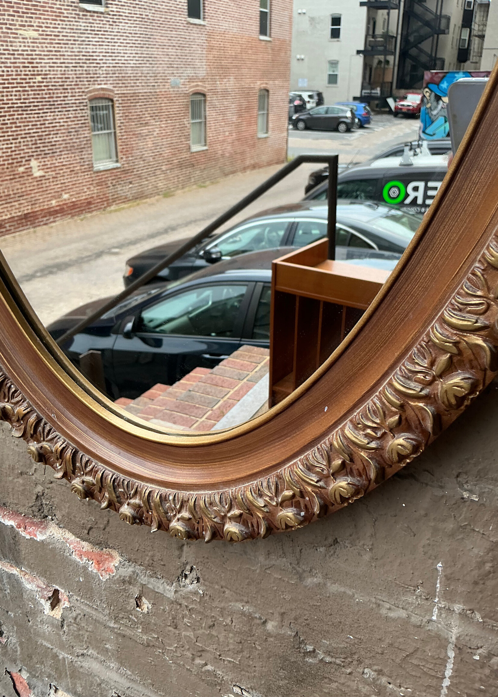 GOODWOOD Gilt Oval Mirror