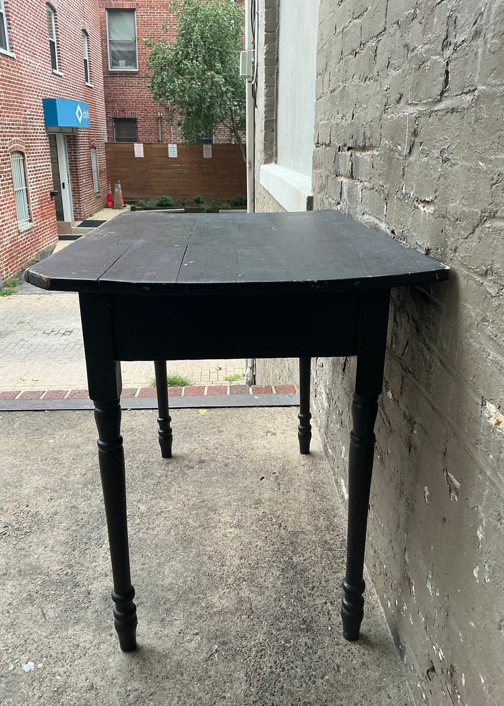 GOODWOOD 19th Century Painted Farm Table
