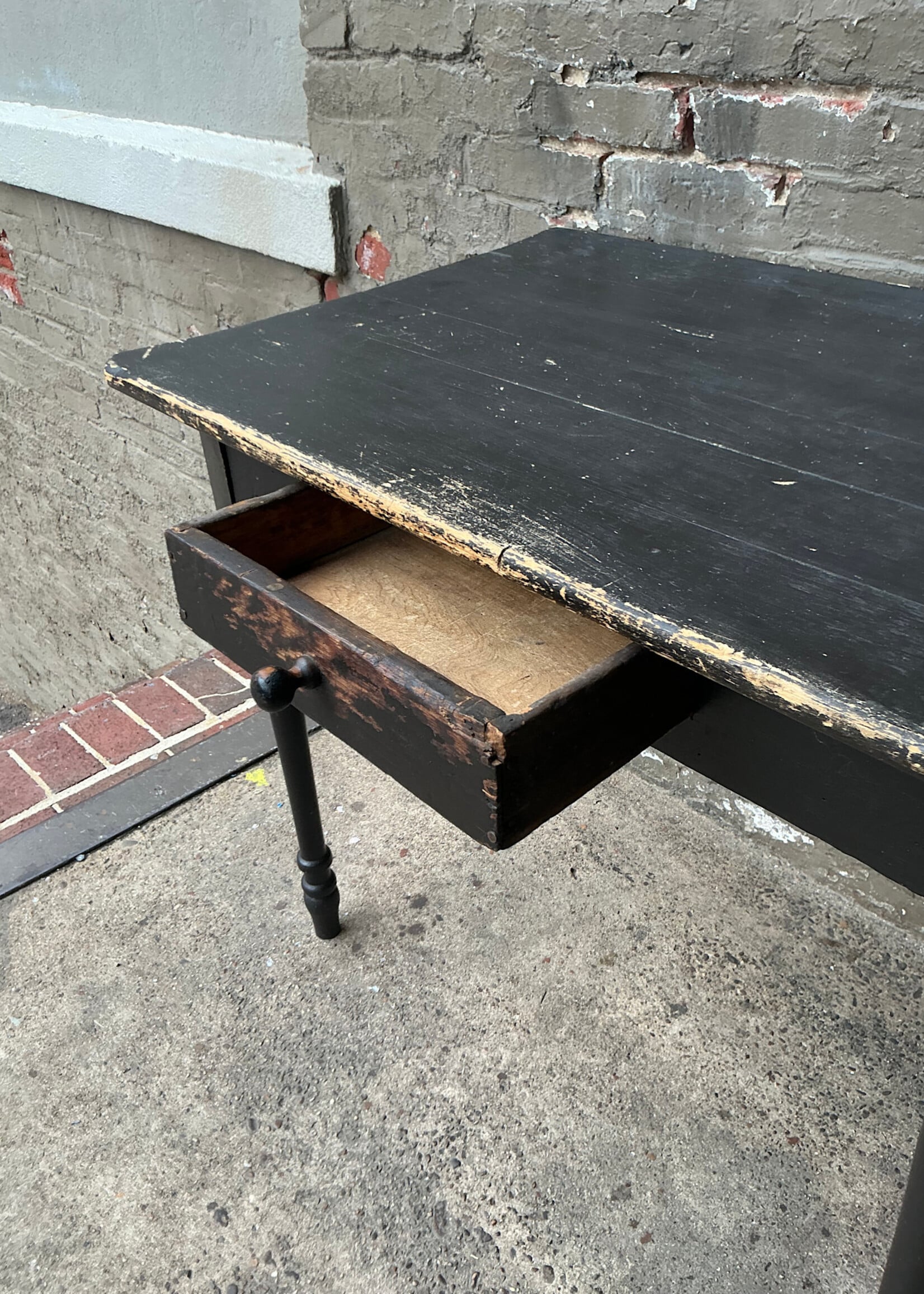 GOODWOOD 19th Century Painted Farm Table