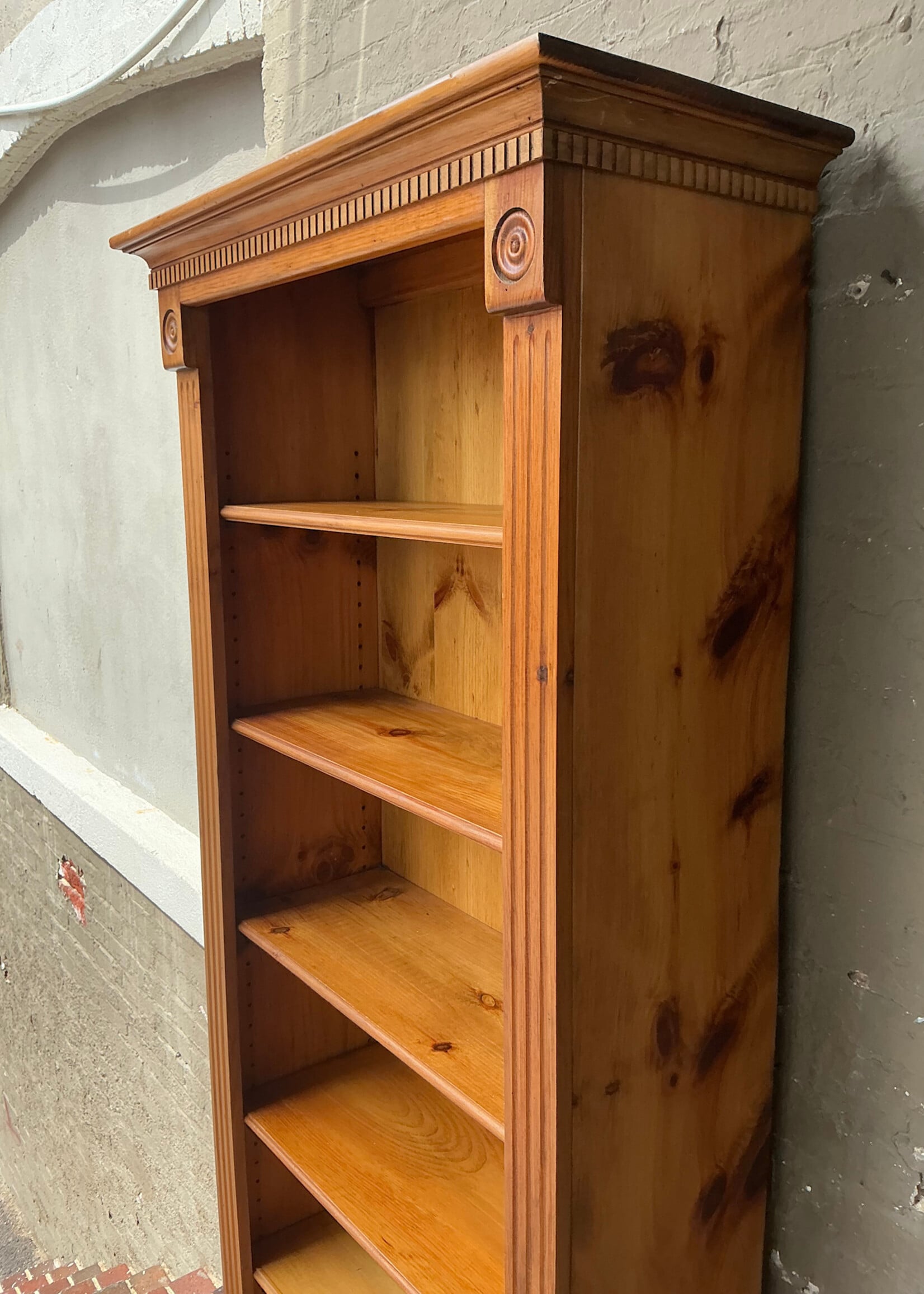 GOODWOOD Pine Book Shelf