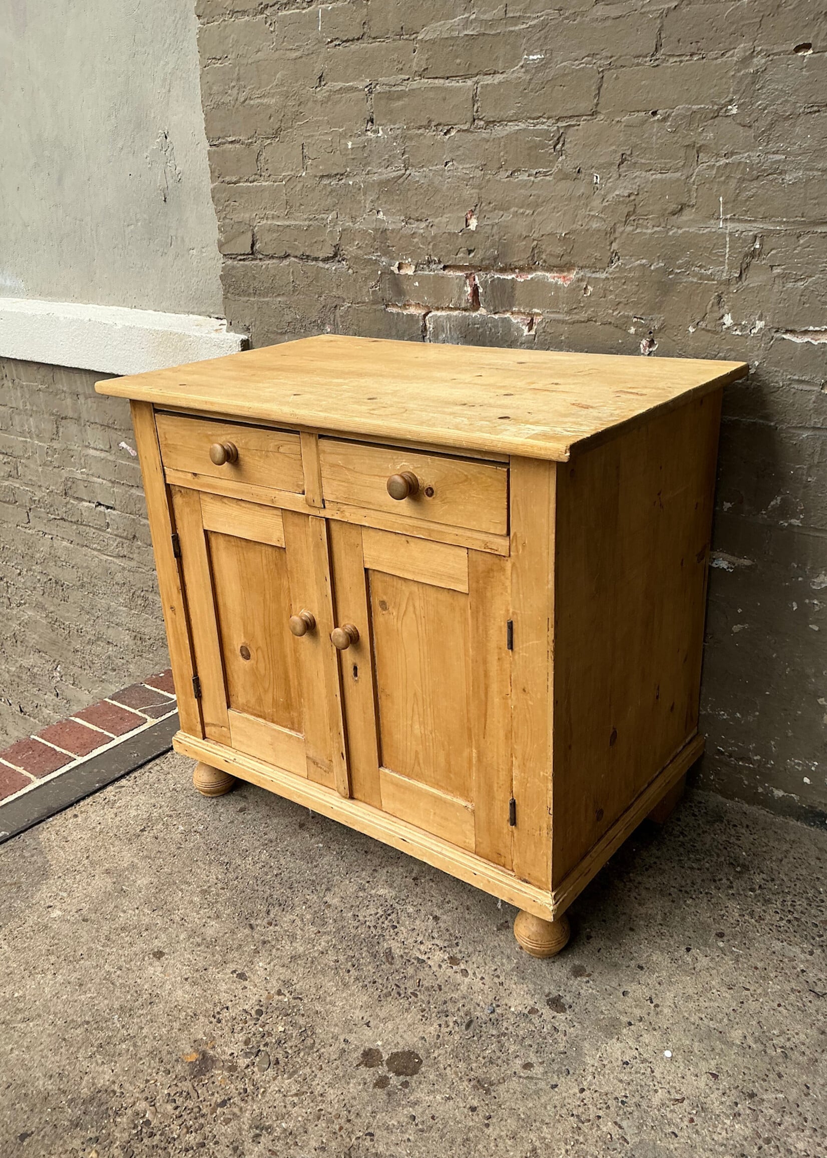 GOODWOOD Antique Scrubbed Pine Cabinet