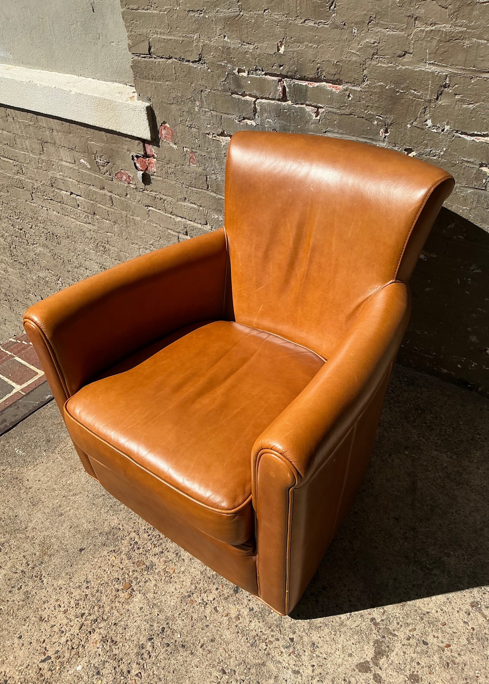 GOODWOOD Art Deco Style Leather Swivel Chair