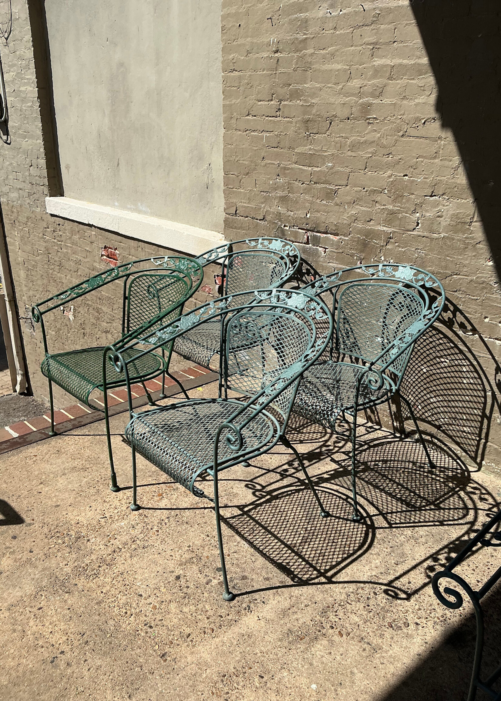GOODWOOD Iron Patio Chair