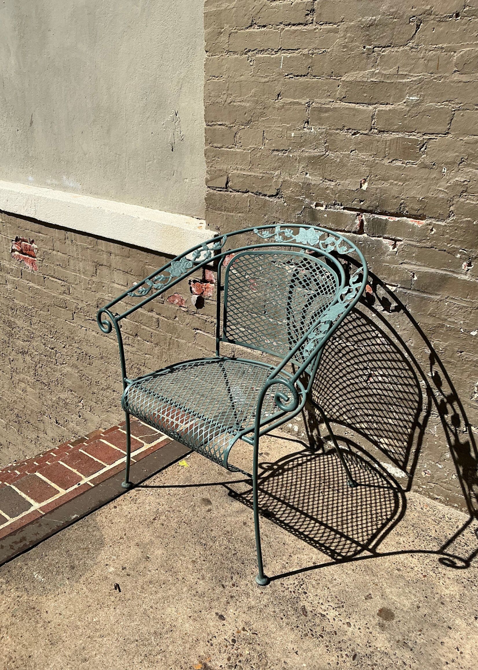 GOODWOOD Iron Patio Chair