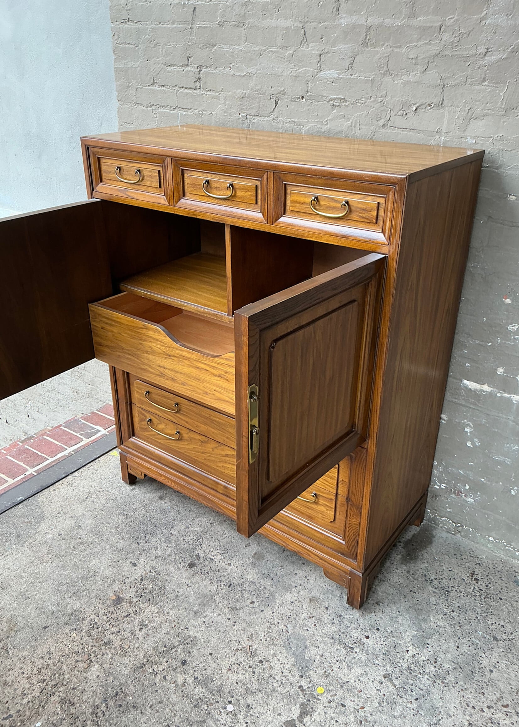GOODWOOD Vintage Chinese Style Gentlemen's Chest