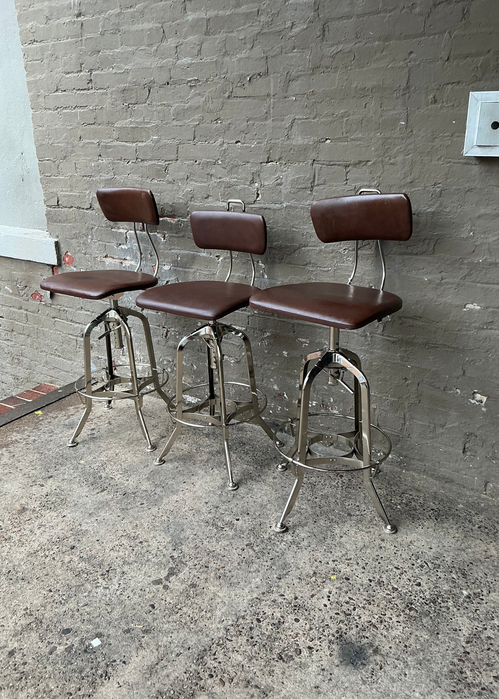 GOODWOOD Leather Toledo Stool