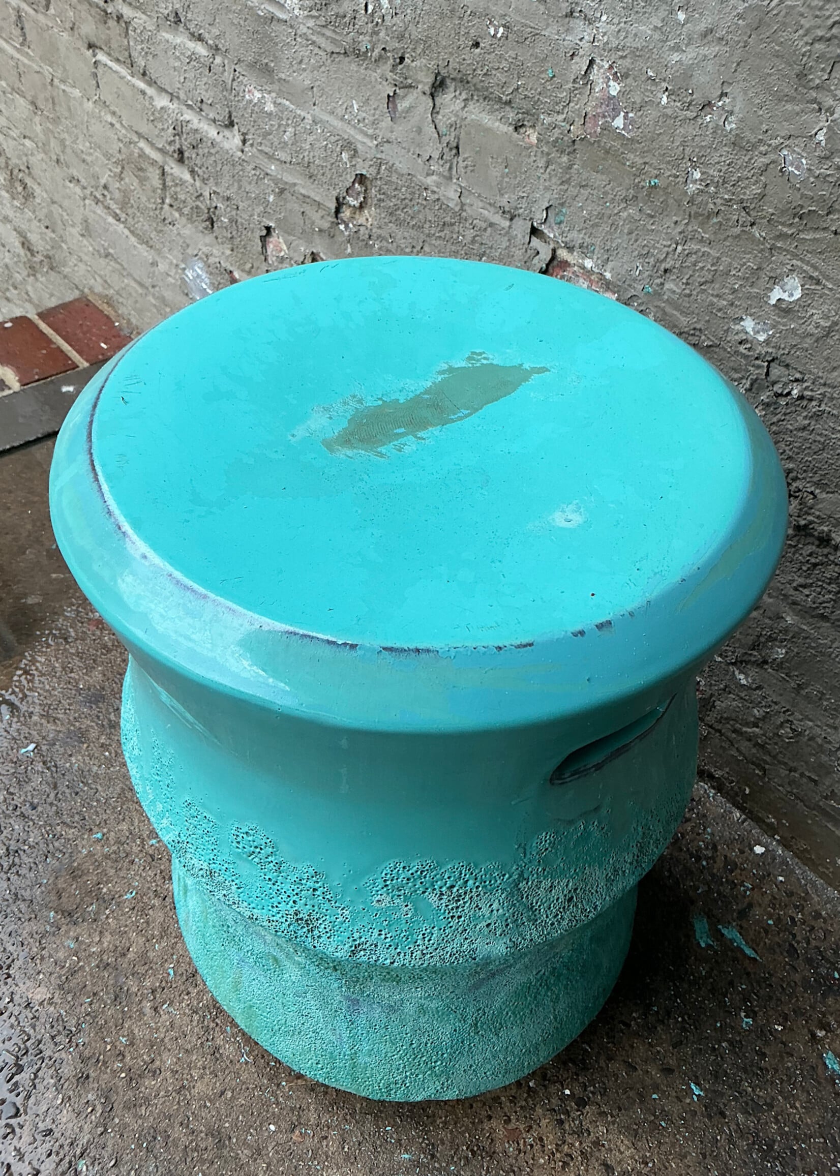 GOODWOOD Volcanic Glaze Clay Garden Seat