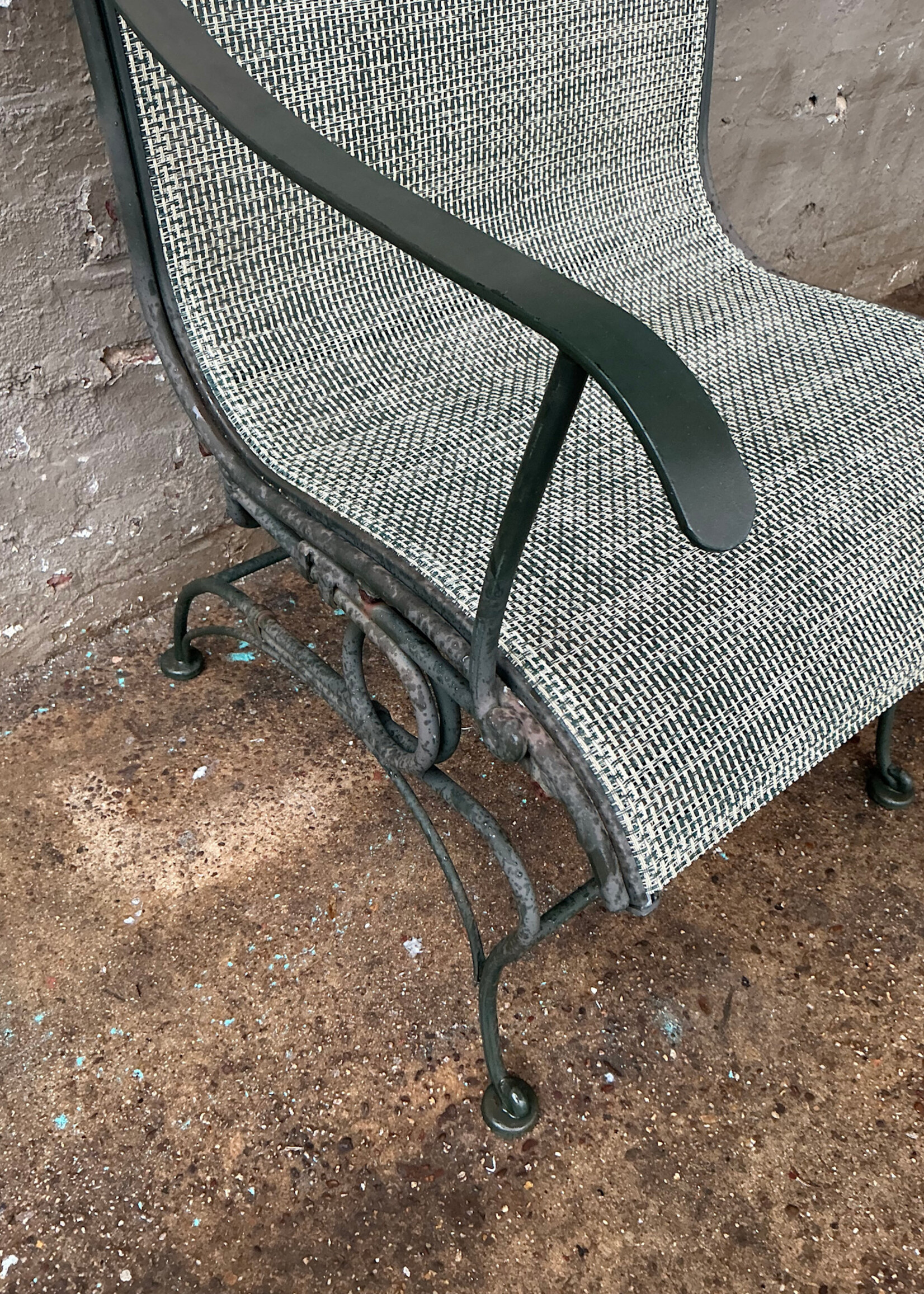 GOODWOOD Iron Patio Spring Rocker