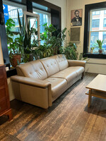 GOODWOOD Floral Wood Stressless Leather Sofa
