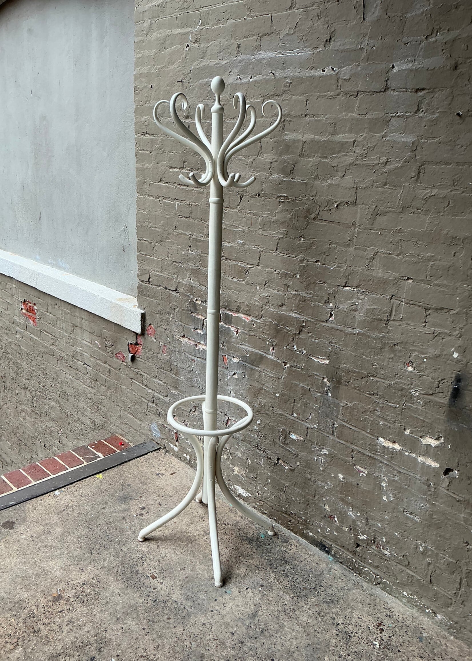 GOODWOOD Painted Rattan Hall Tree