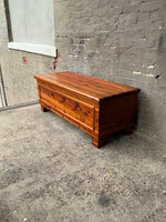 GOODWOOD Vintage Lane Cedar Trunk