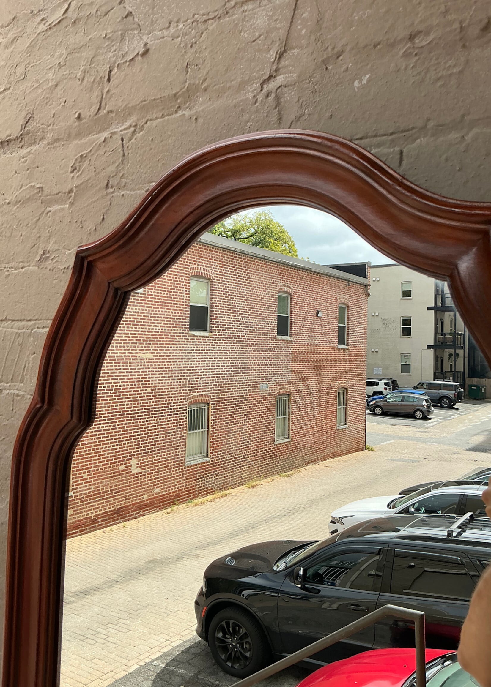 GOODWOOD Queen Anne Style Mahogany Mirror