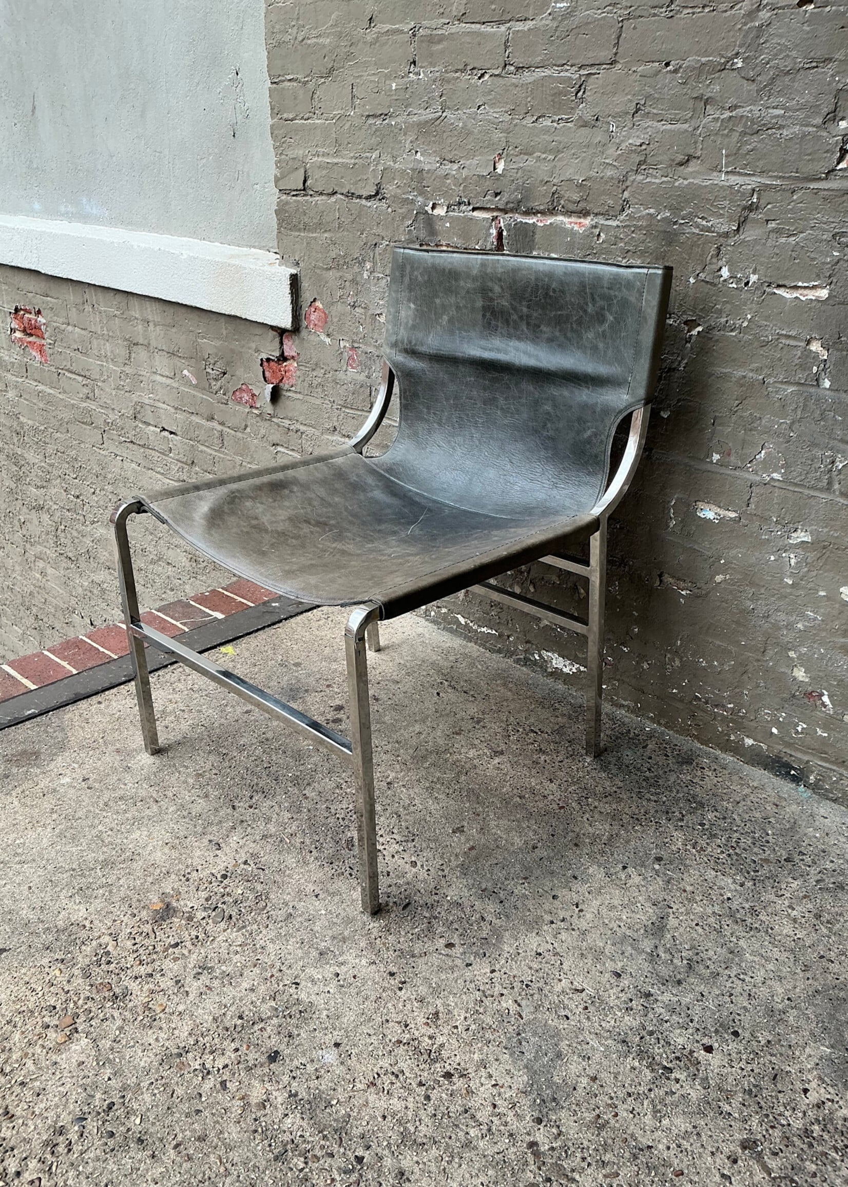 GOODWOOD CB2 Leather Lounge Chair
