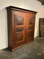GOODWOOD 19th Century Grain Painted Linen Press