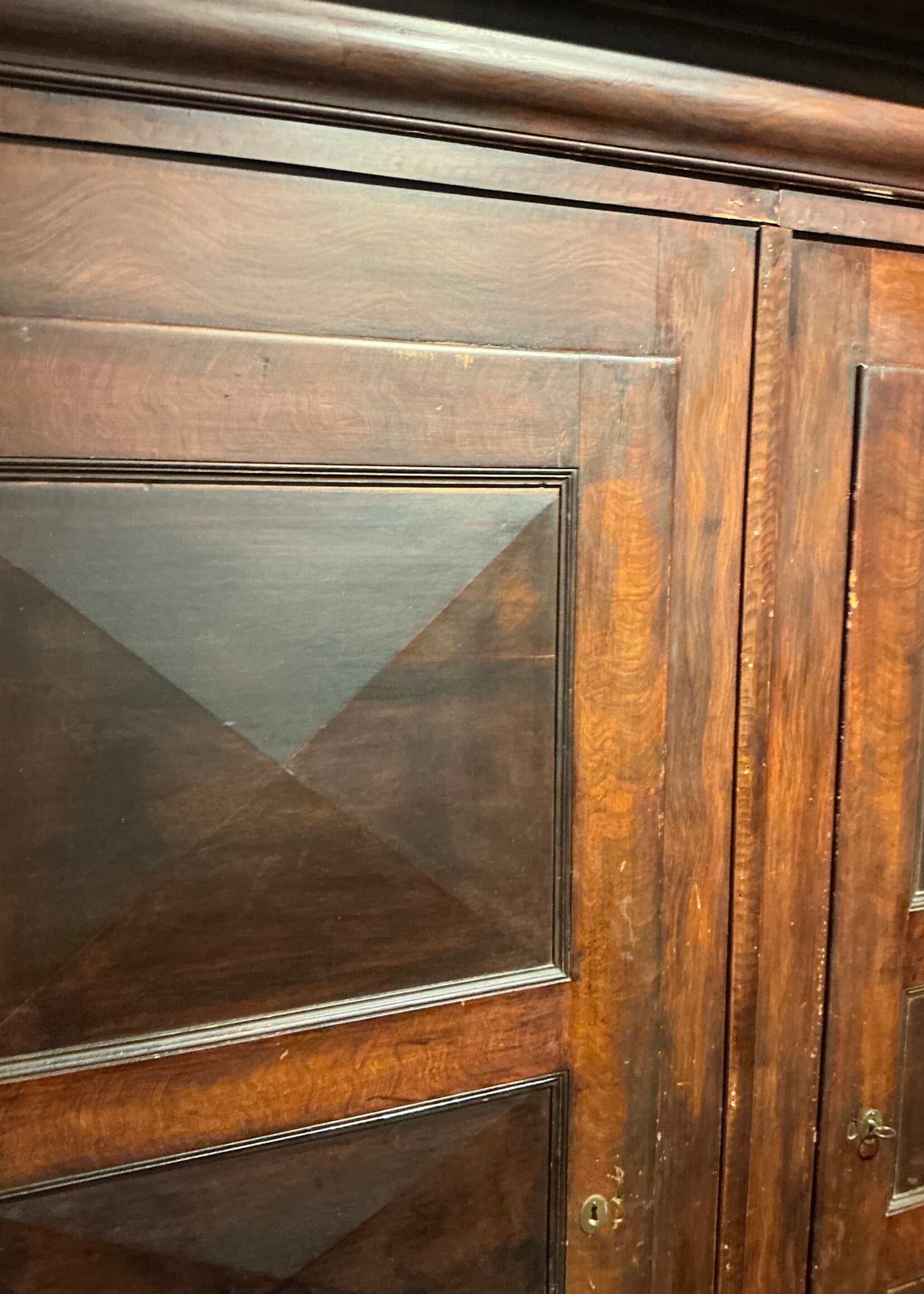 GOODWOOD 19th Century Grain Painted Linen Press