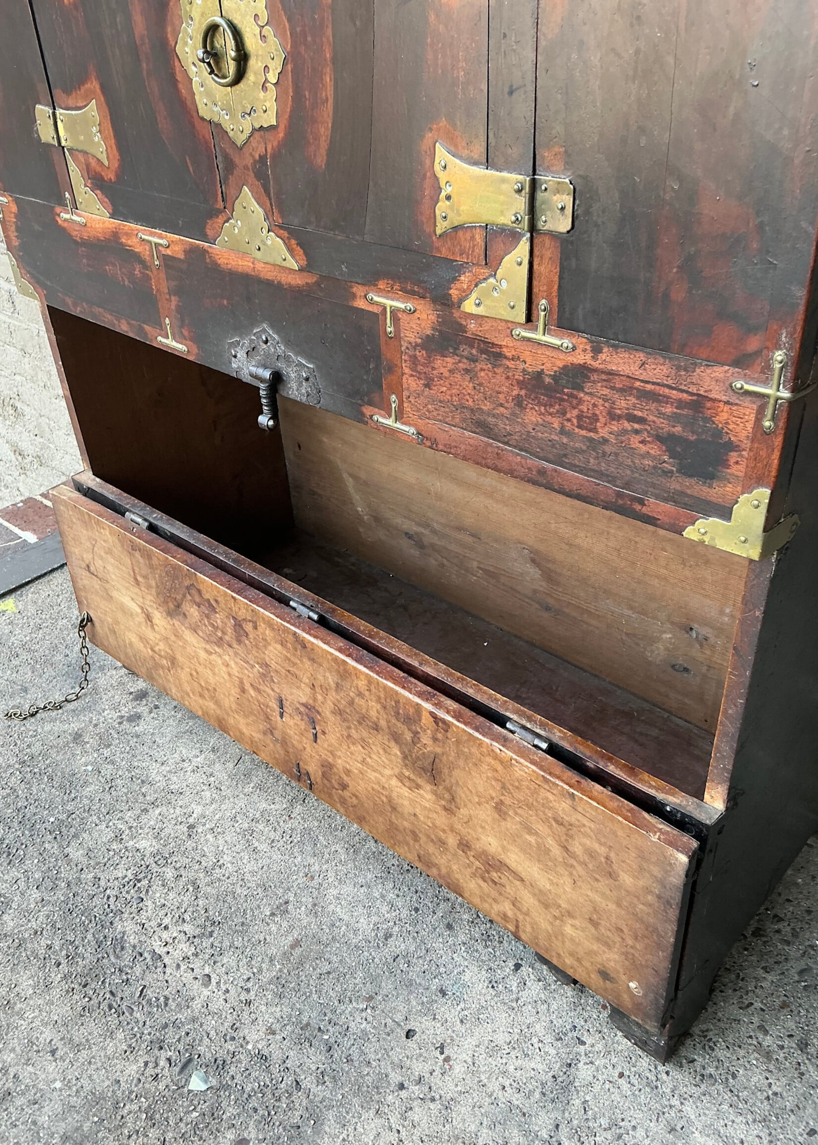 GOODWOOD Antique Korean Tansu Chest