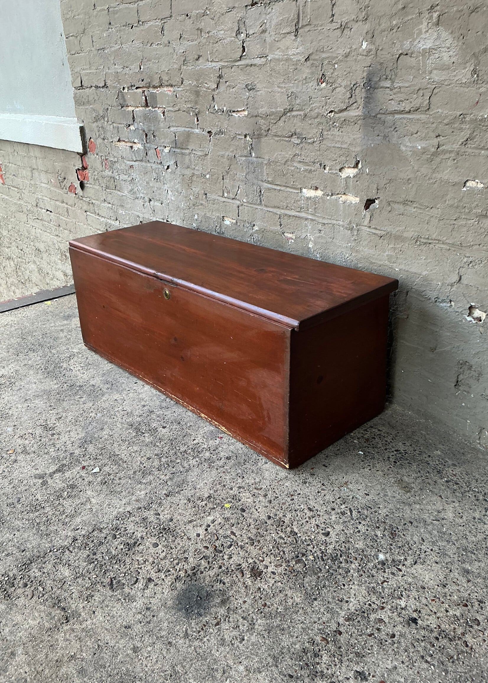 GOODWOOD 19th Century Sea Chest