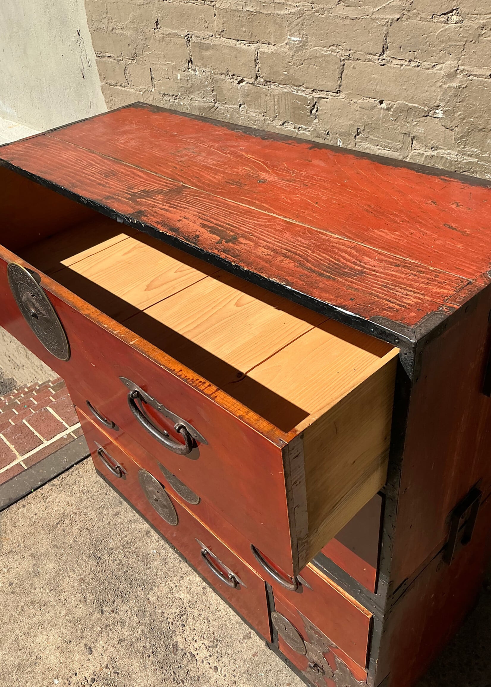 GOODWOOD Antique Stacking Tanzu Chest