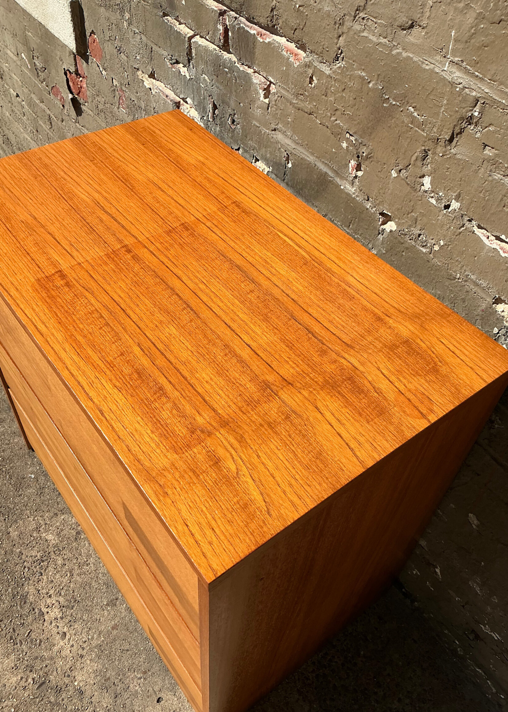 GOODWOOD MCM Teak Side Chest