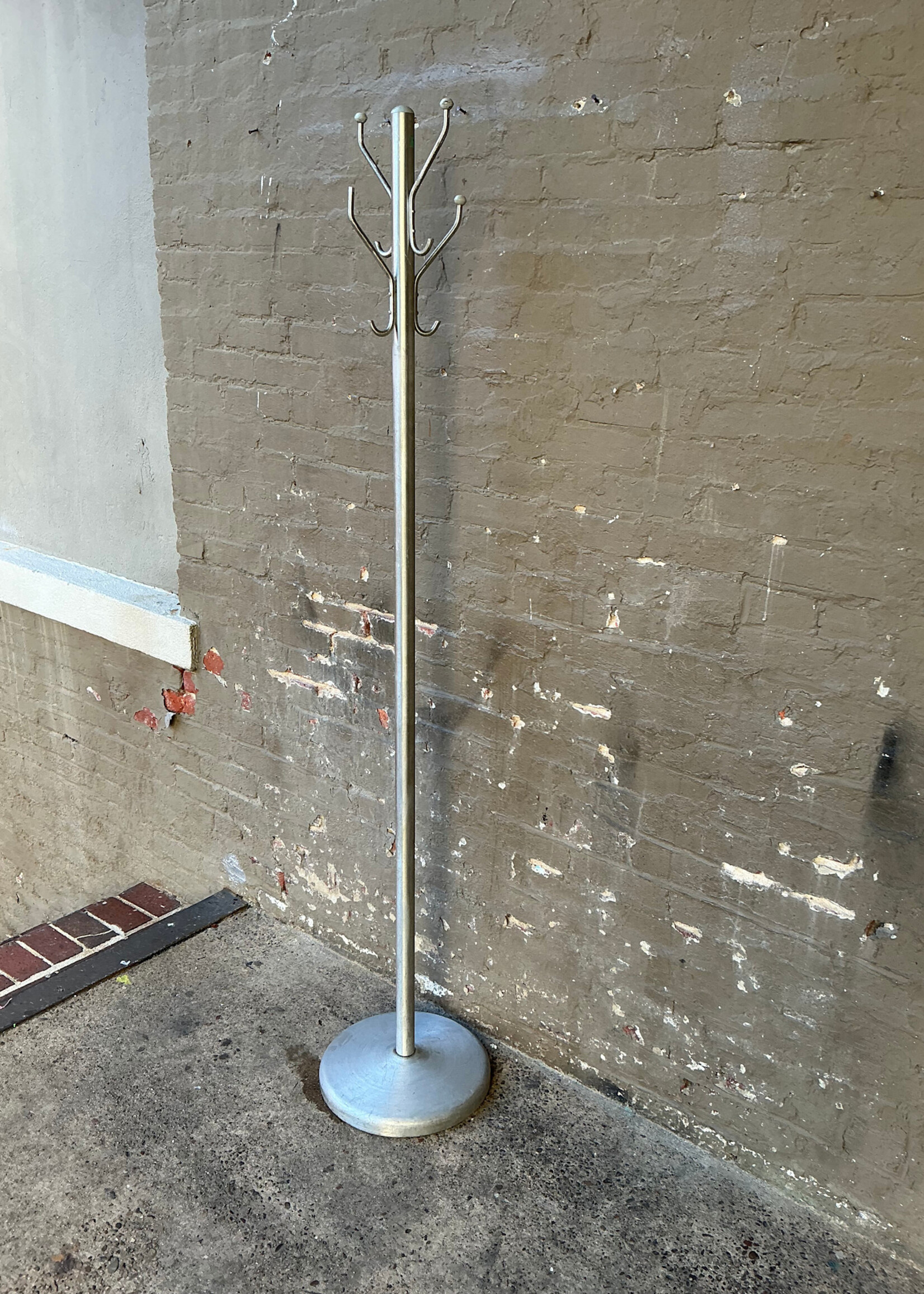 GOODWOOD Industrial Aluminum Hall Tree