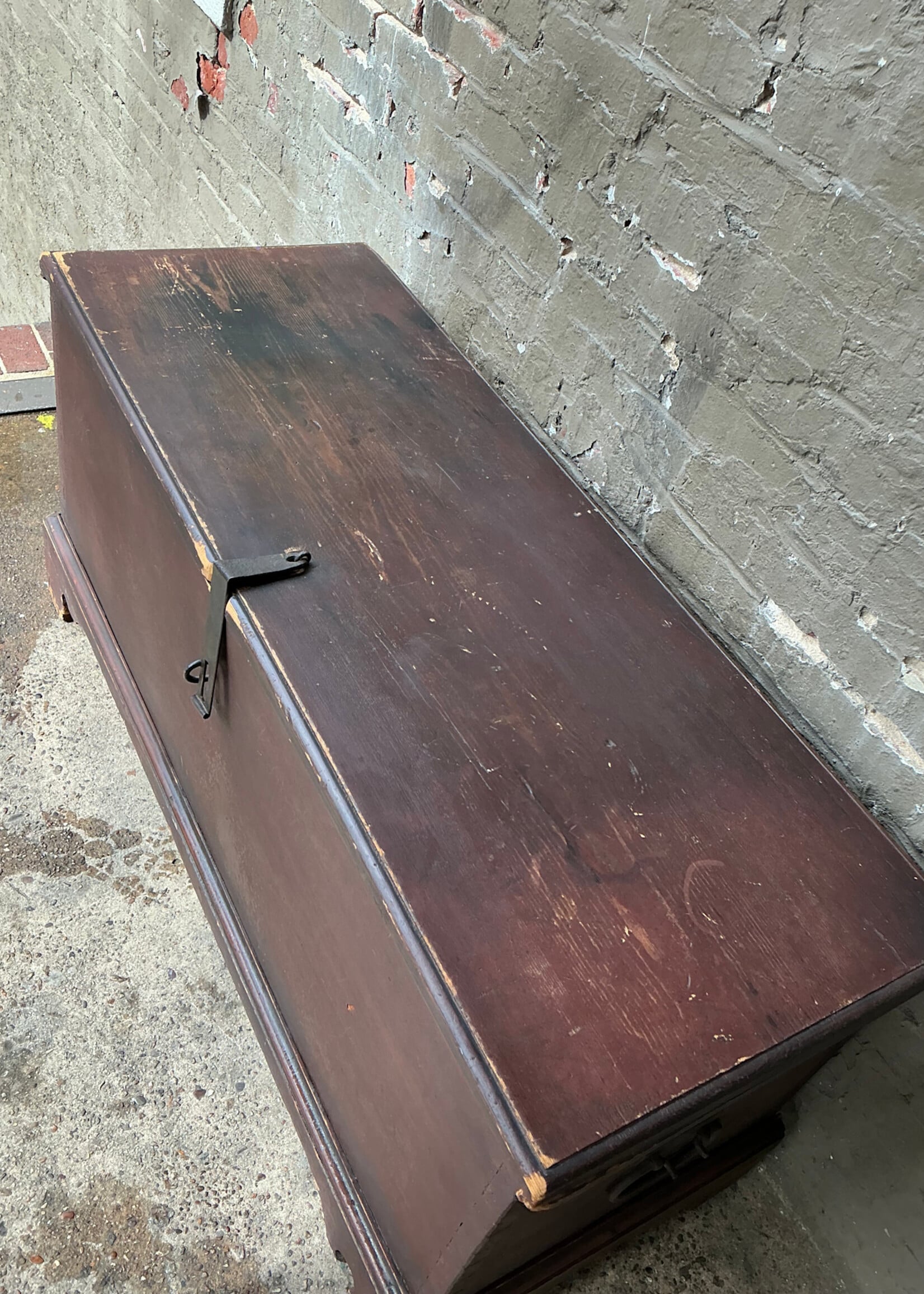 GOODWOOD Antique Six Board Blanket Chest, (some loss)