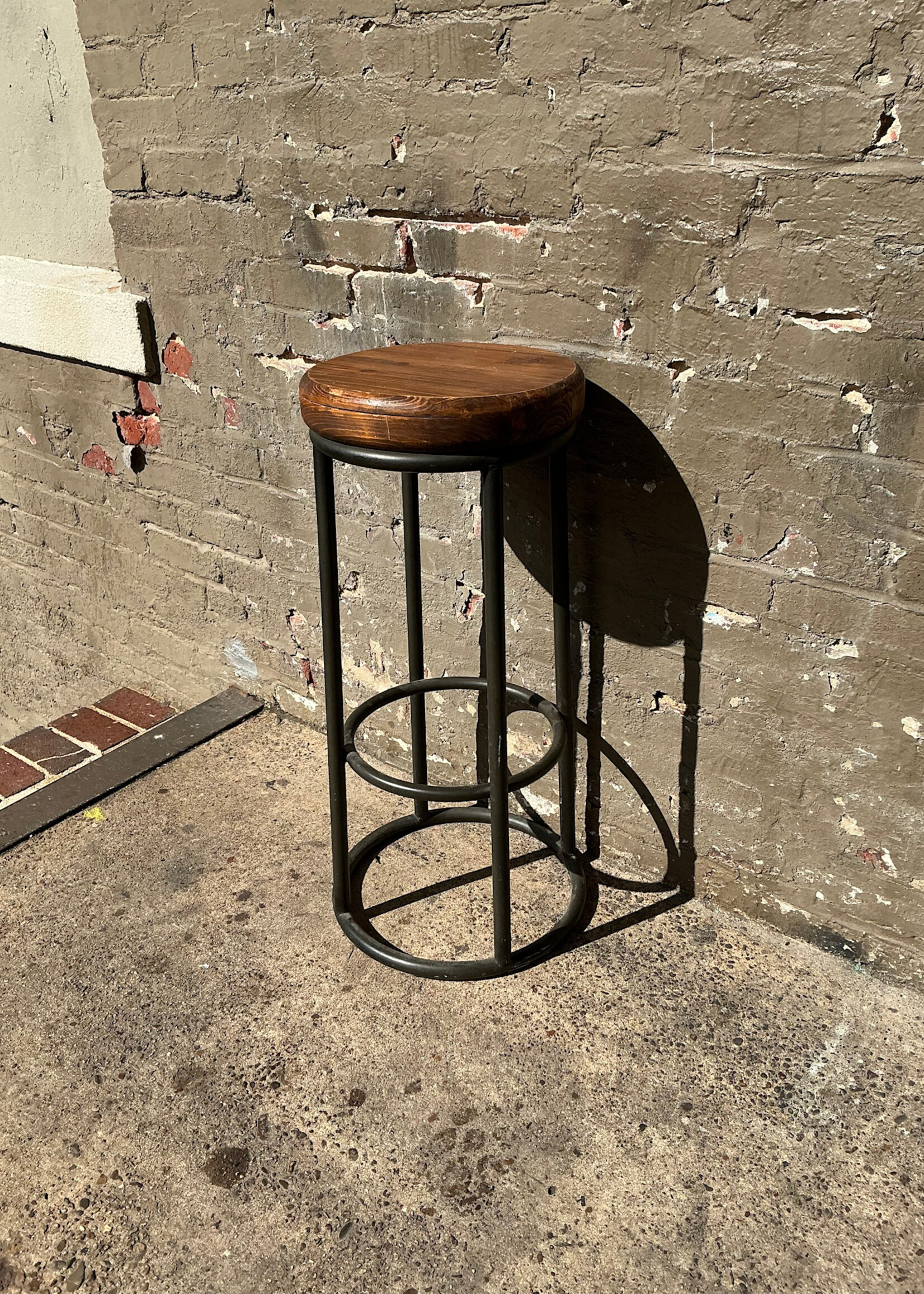 GOODWOOD Pine and Metal Stand